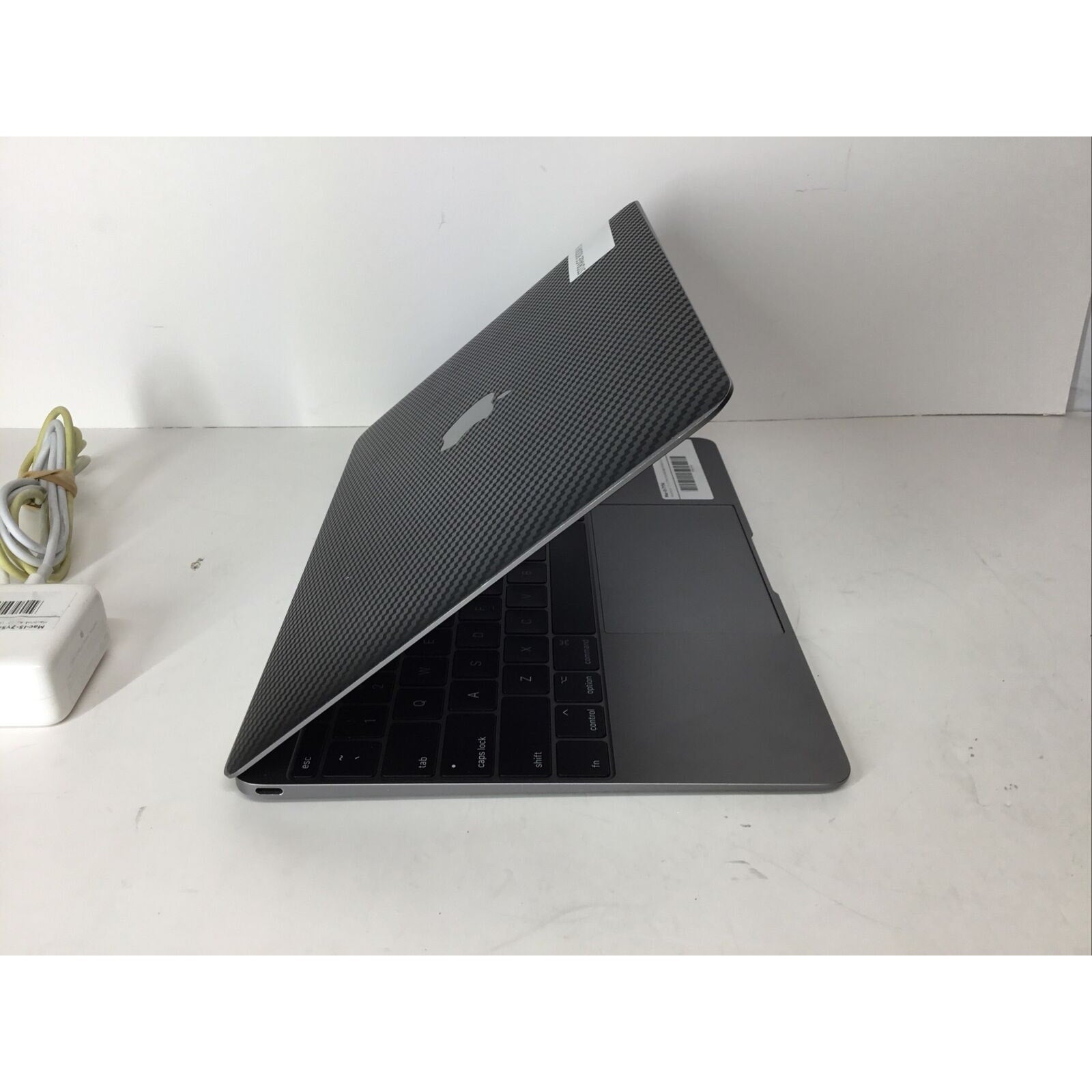 Apple MacBook 2017 12” Intel Core i5 1.3GHz 8GB RAM 512GB SSD