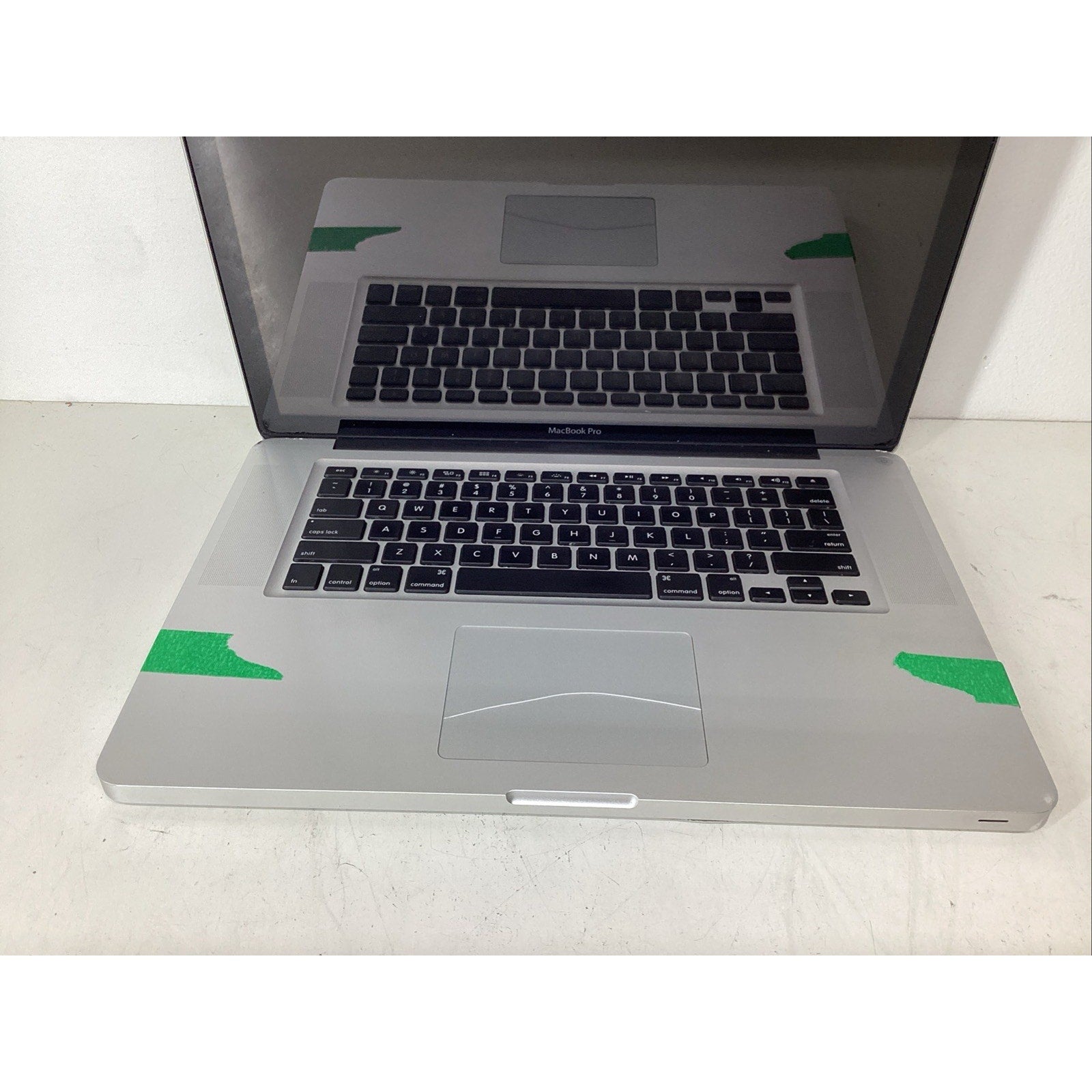 Apple MacBook Pro 2010 Model A1286 Silver Missing Parts (READ) - For Parts