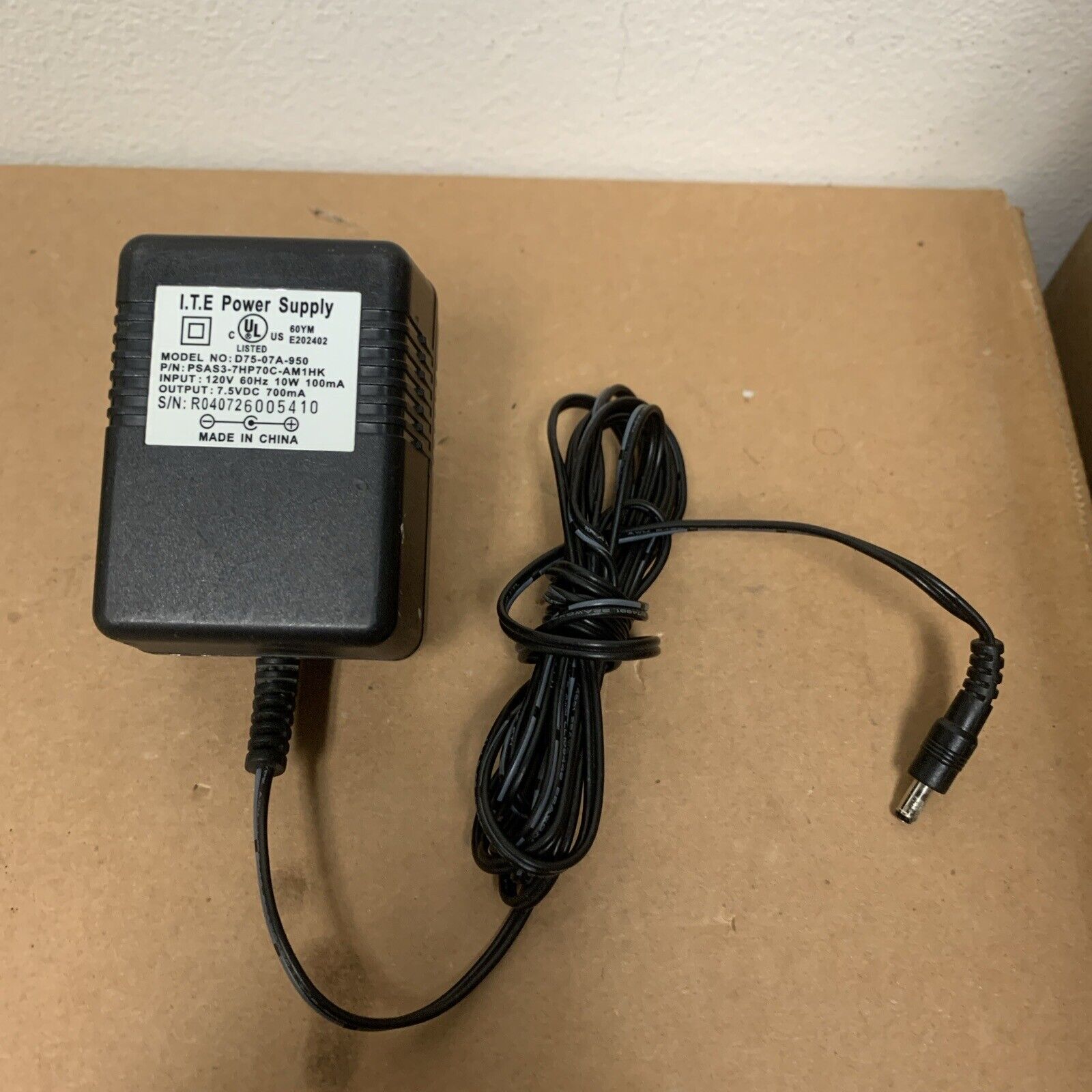 Genuine I.T.E Power Supply Adapter D75-07A-950 GPSAS3-7HP70C-AM1HK 7.5V 0.7A
