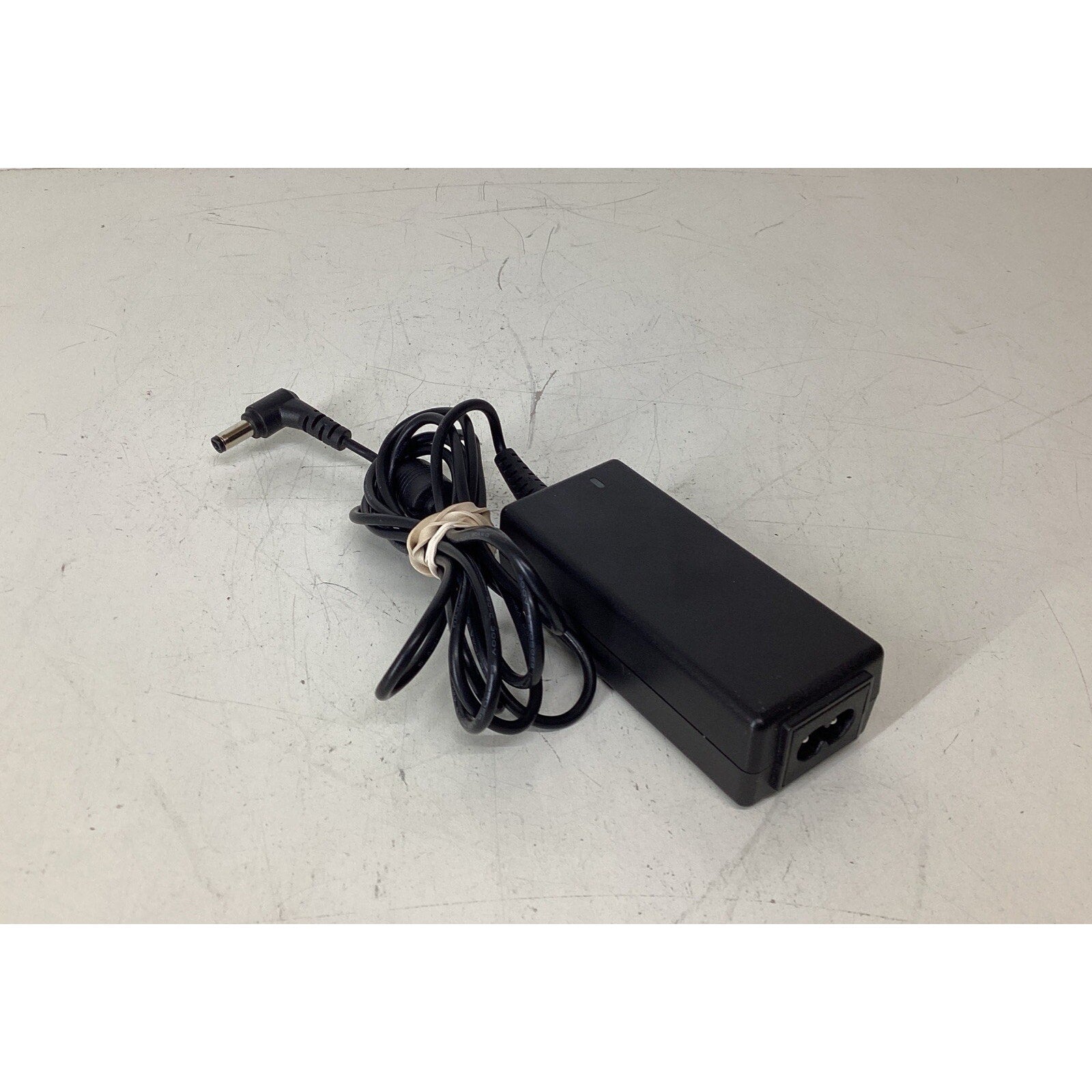 APD Charger AC Adapter Power Supply DA-36L12 12V 3A