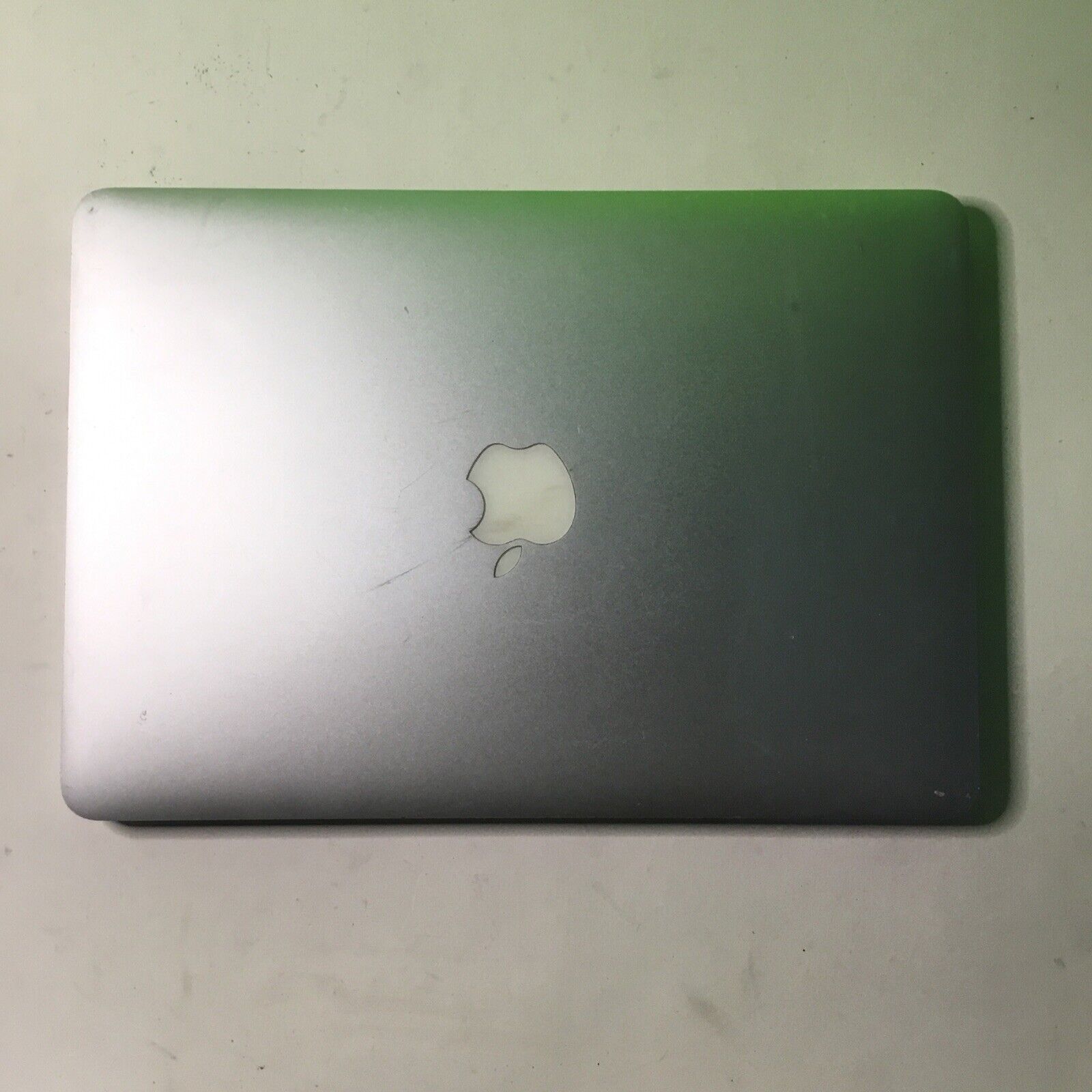 Apple Macbook pro A1502 13" 2013 Core i5 No OS No Battery Good LCD