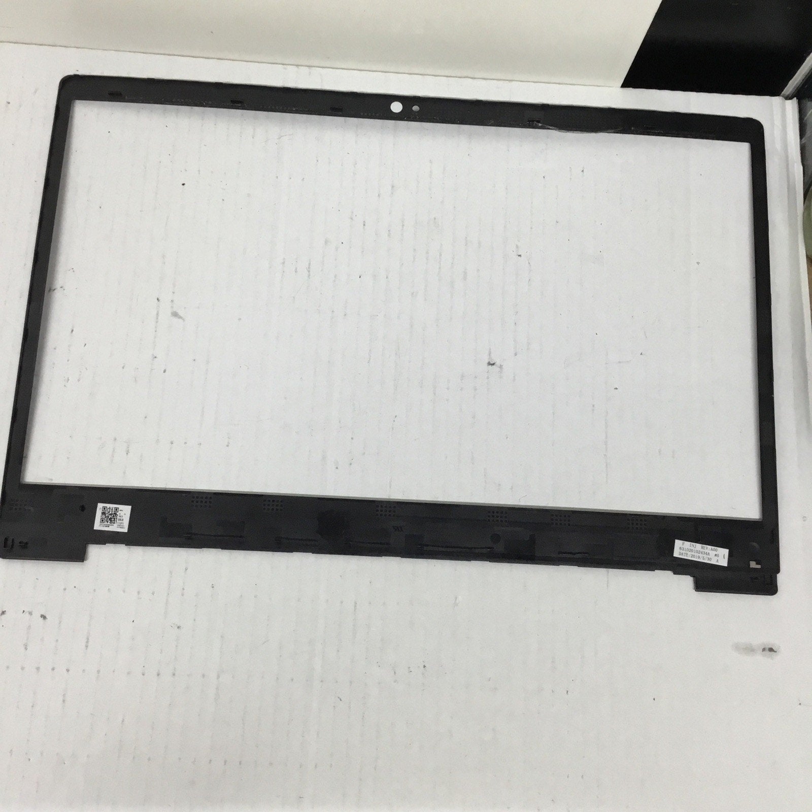 ORIGINAL!! LENOVO IDEAPAD S145-15AST SERIES 15.6" LCD FRONT BEZEL AP1A4000300