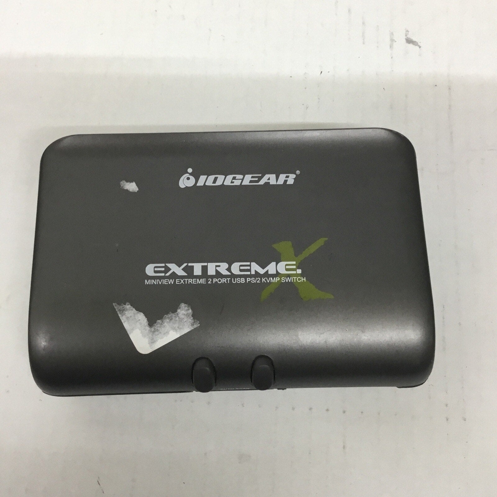 IOGear Extreme MiniView SE 4-Port USB PS/2 KVM Switch GCS94B Untested!!