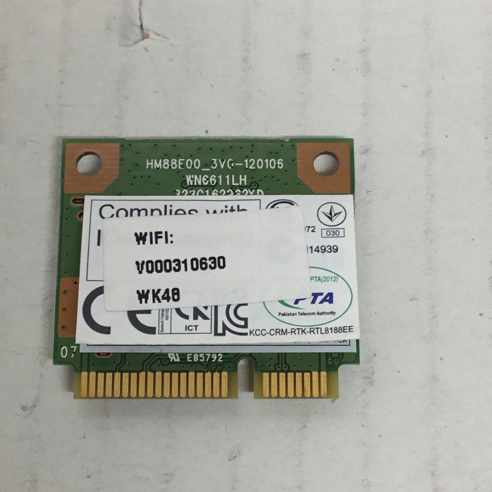 Toshiba Satellite C55t-A5222 15.6" OEM WiFi Wireless Card V000310630 RTL8188EE