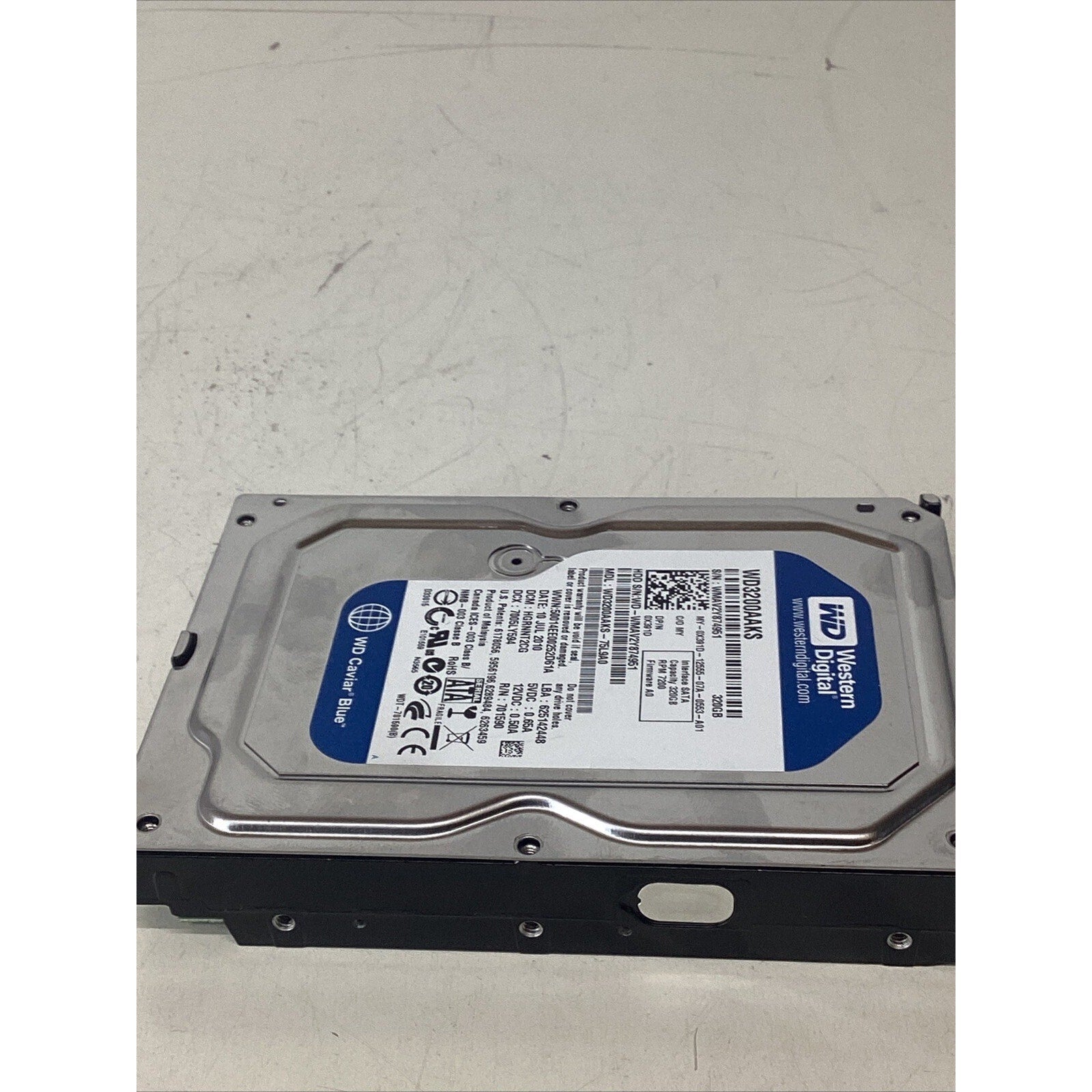 Western Digital Caviar Blue WD3200AAKS 320 GB SATA II 3.5" Hard Drive