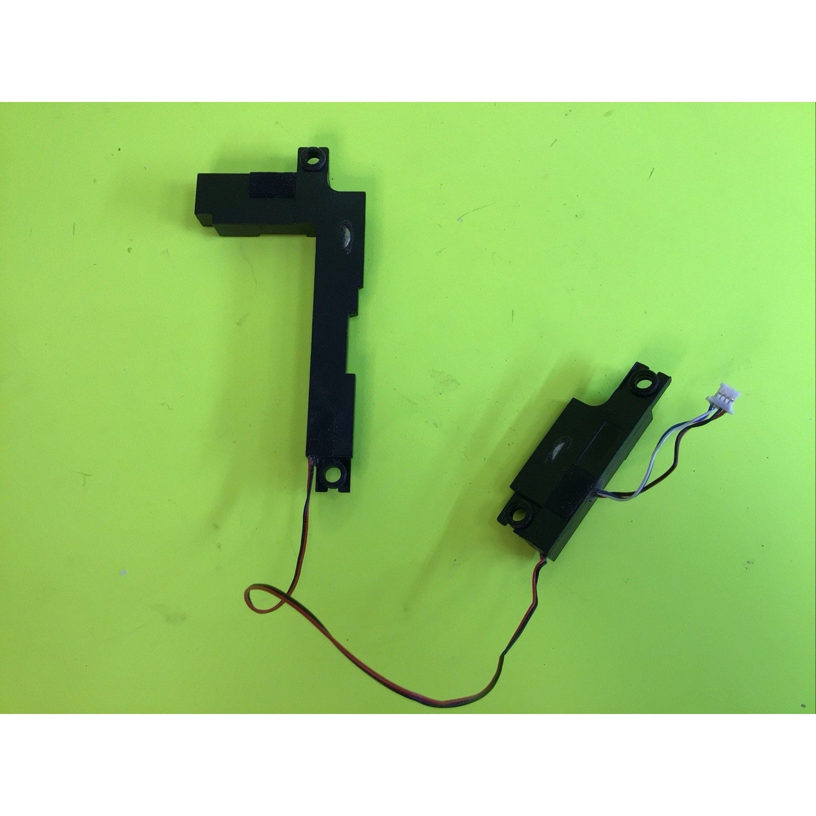 PK23000WI00 GENUINE LENOVO SPEAKER KIT L+R IDEAPAD 130-15AST 81H5 (CA15)(CC13)