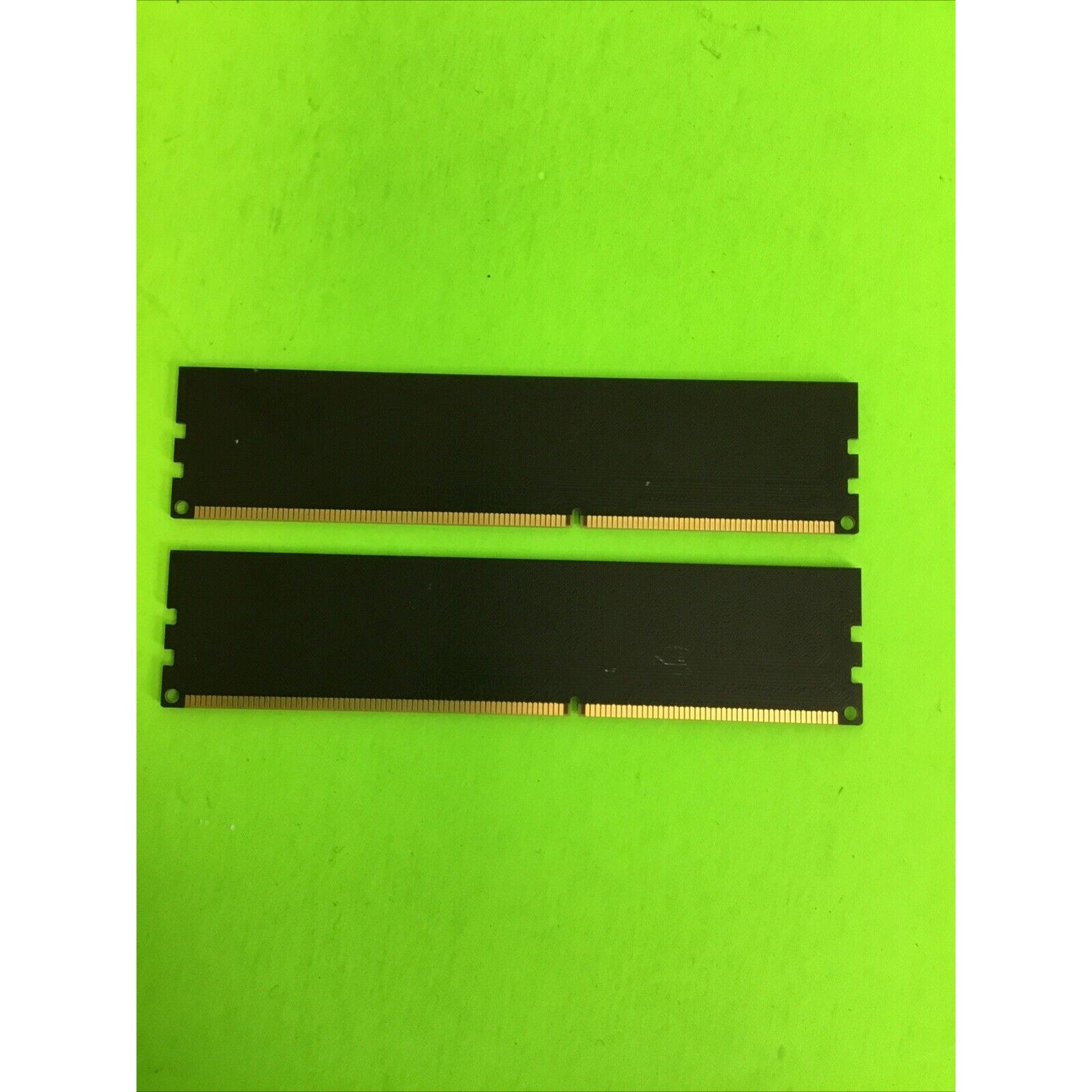 Team Group 8GB (2x4GB) DDR3-1600 TED34G1600C11BK