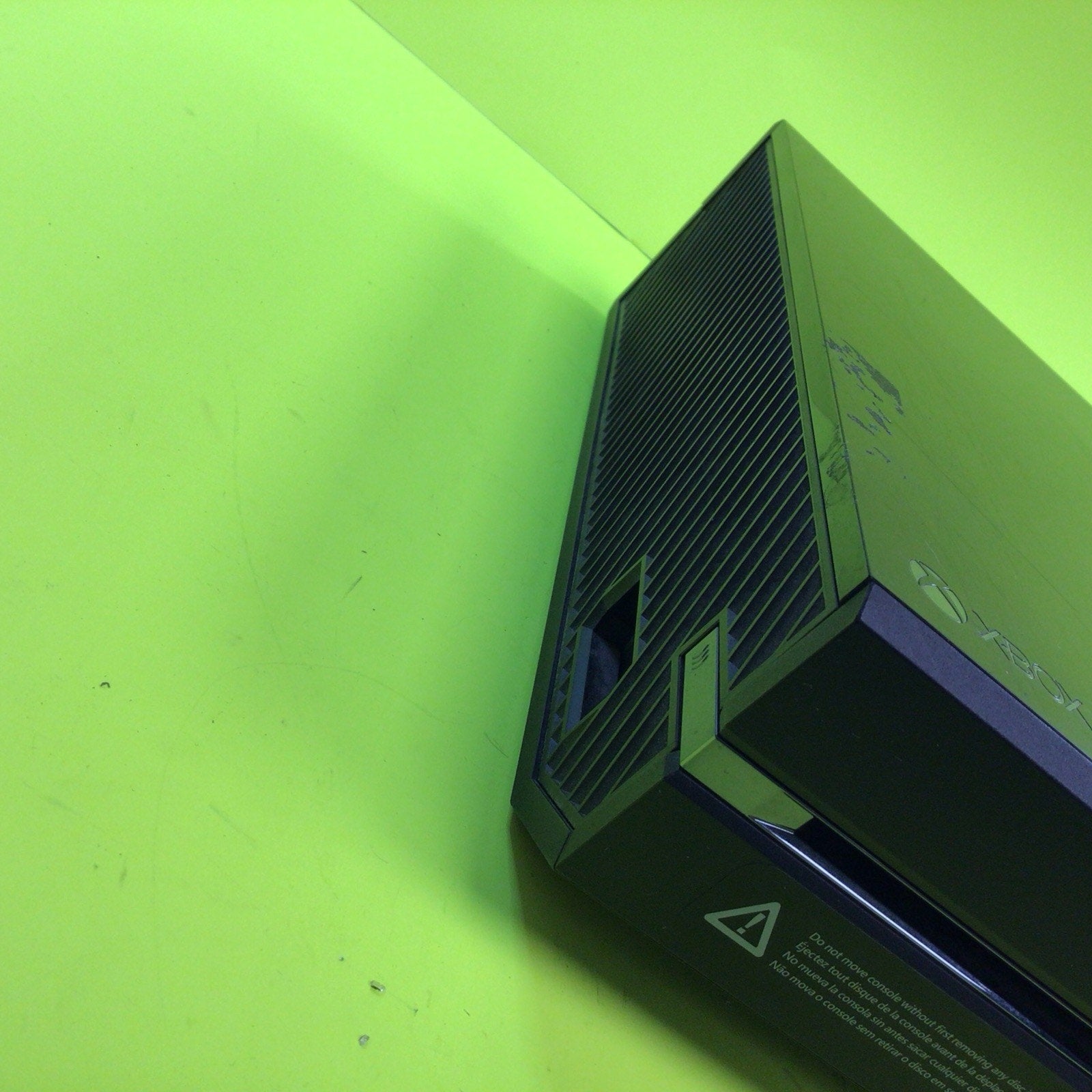 Microsoft Xbox One 500GB Console Model 1540