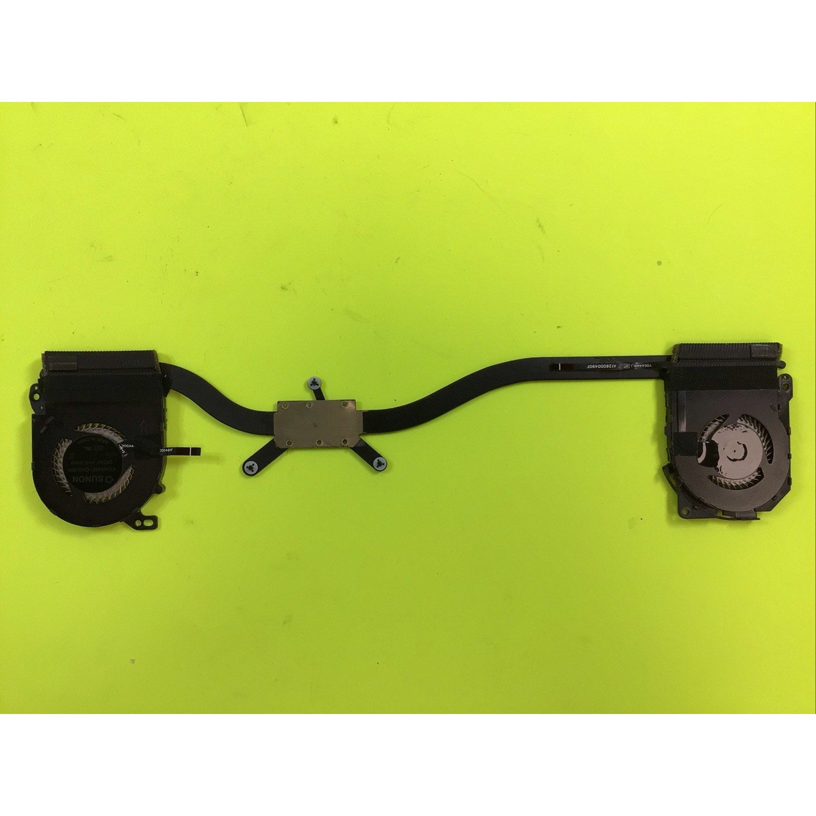 Lenovo Yoga 900-13ISK 80MK CPU Heat Sink and Fan Assembly AT0YV001SS0