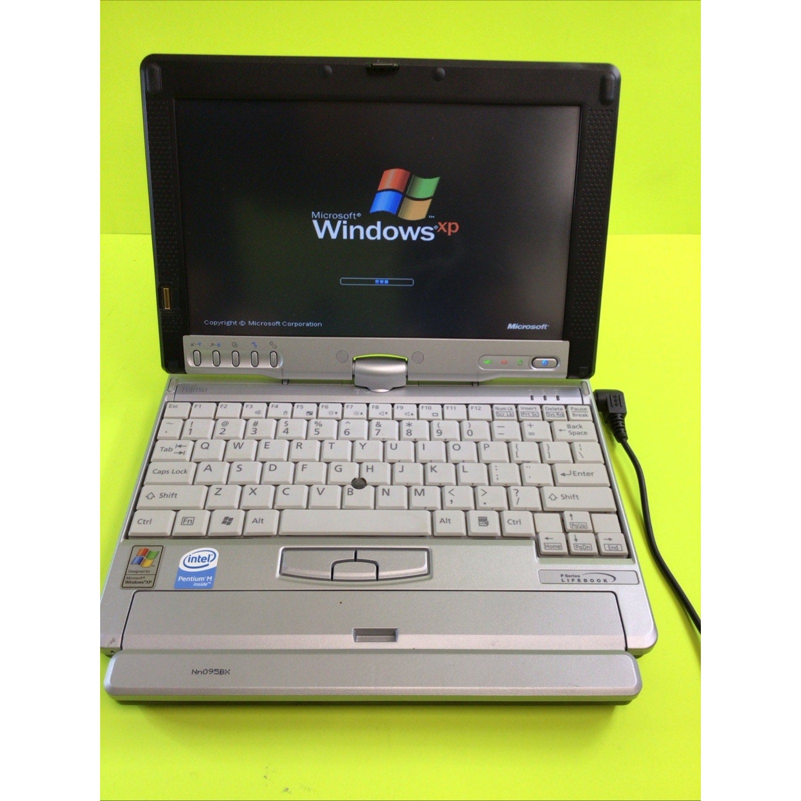 Vintage Fujitsu LifeBook P1510D Tablet PC Pentium M 1.20GHz 512MB RAM 30GB HDD