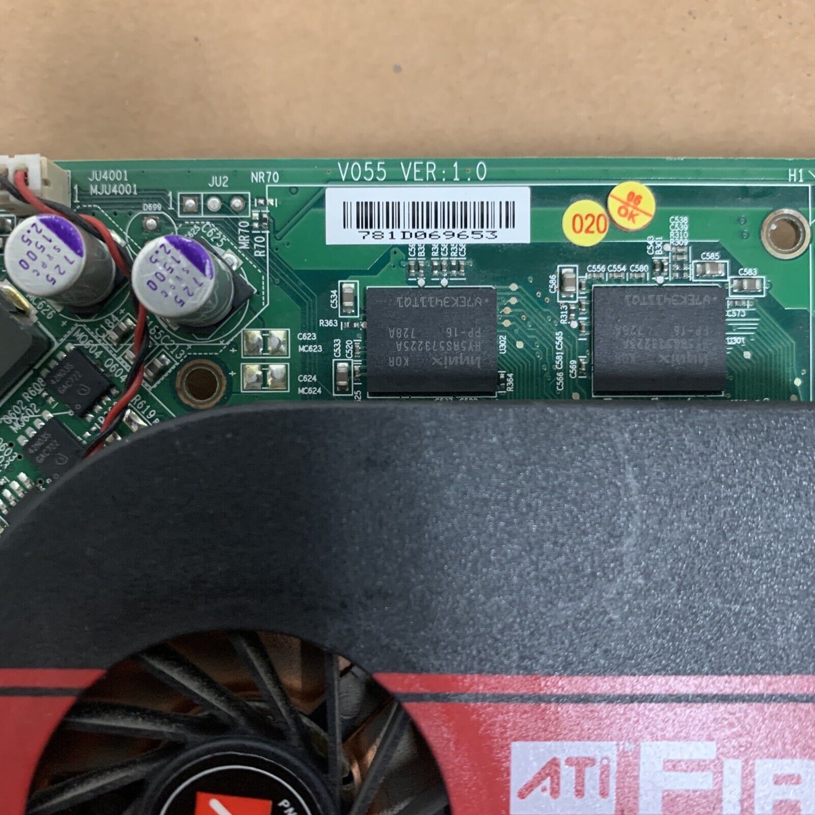 Dell ATI FireGL V3400 128MB PCIe Graphics Card 0YG666 YG666 109-A67131-01