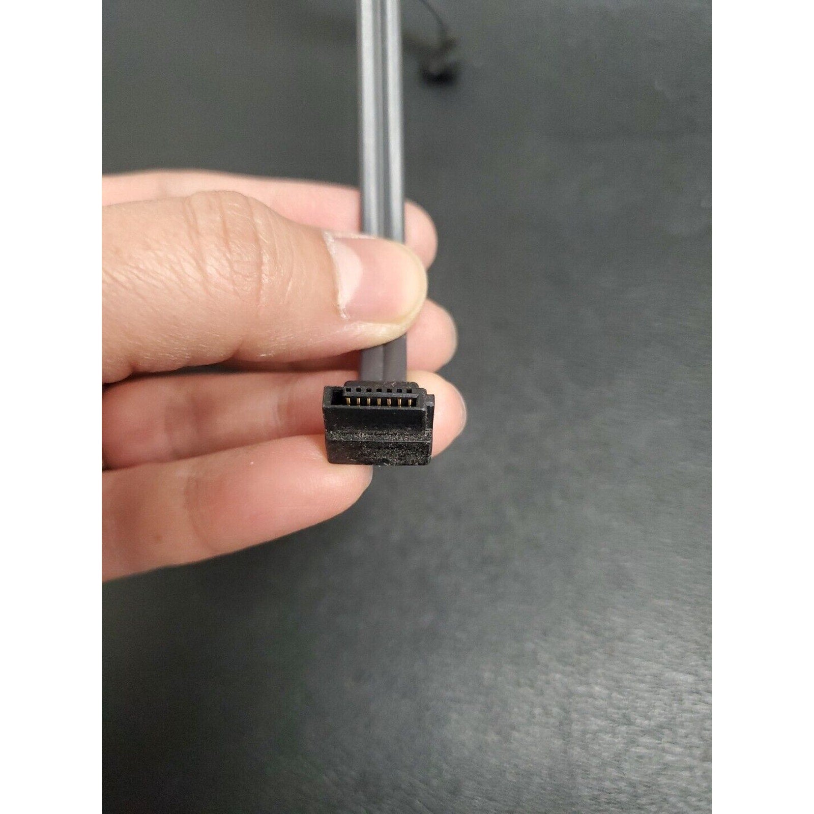 HP 381868-010 18inch SATA 3G SATA Cable