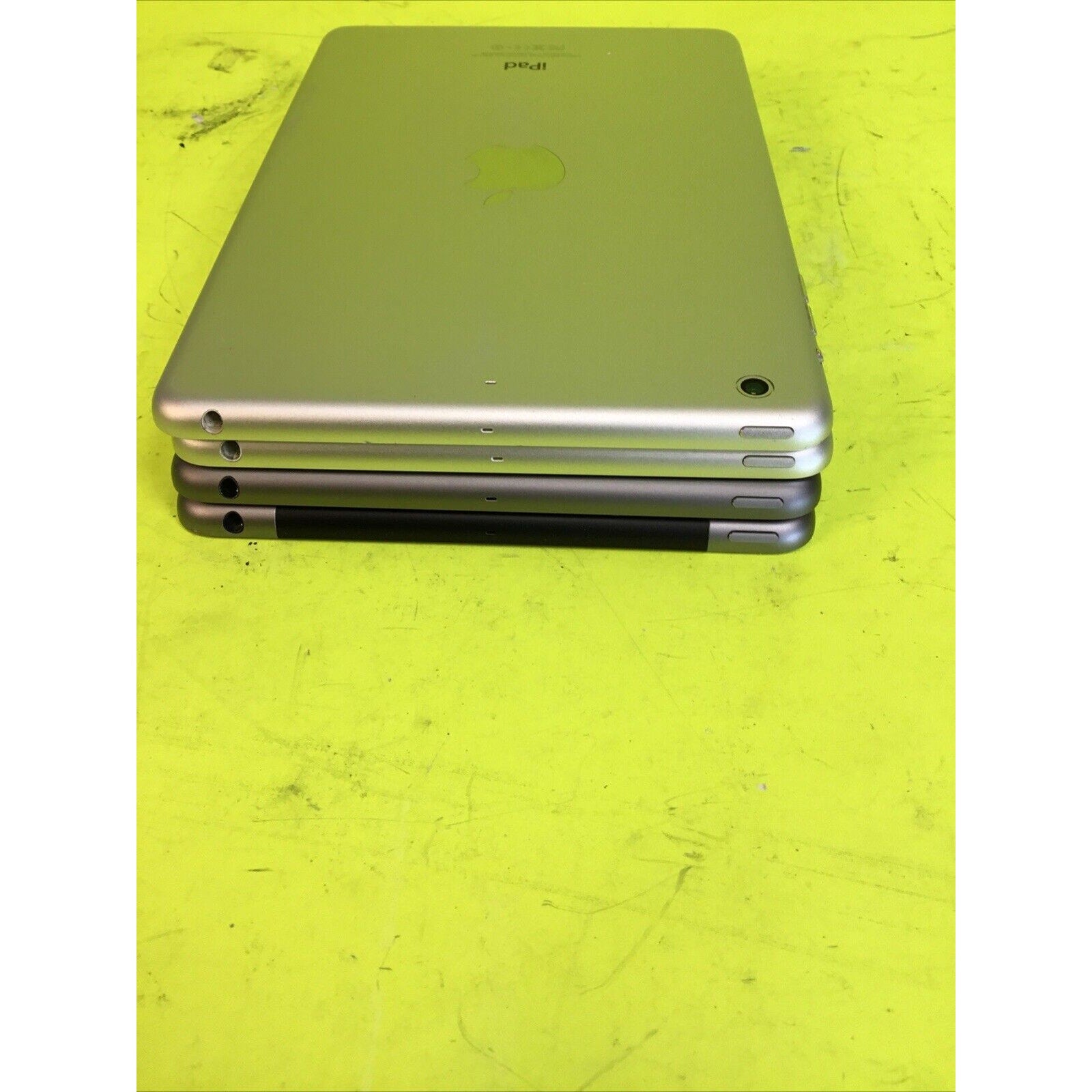 Lot of 4 Apple iPad Mini 1 and 2 FOR PARTS GOLD or RARE EARTH RECYCLE