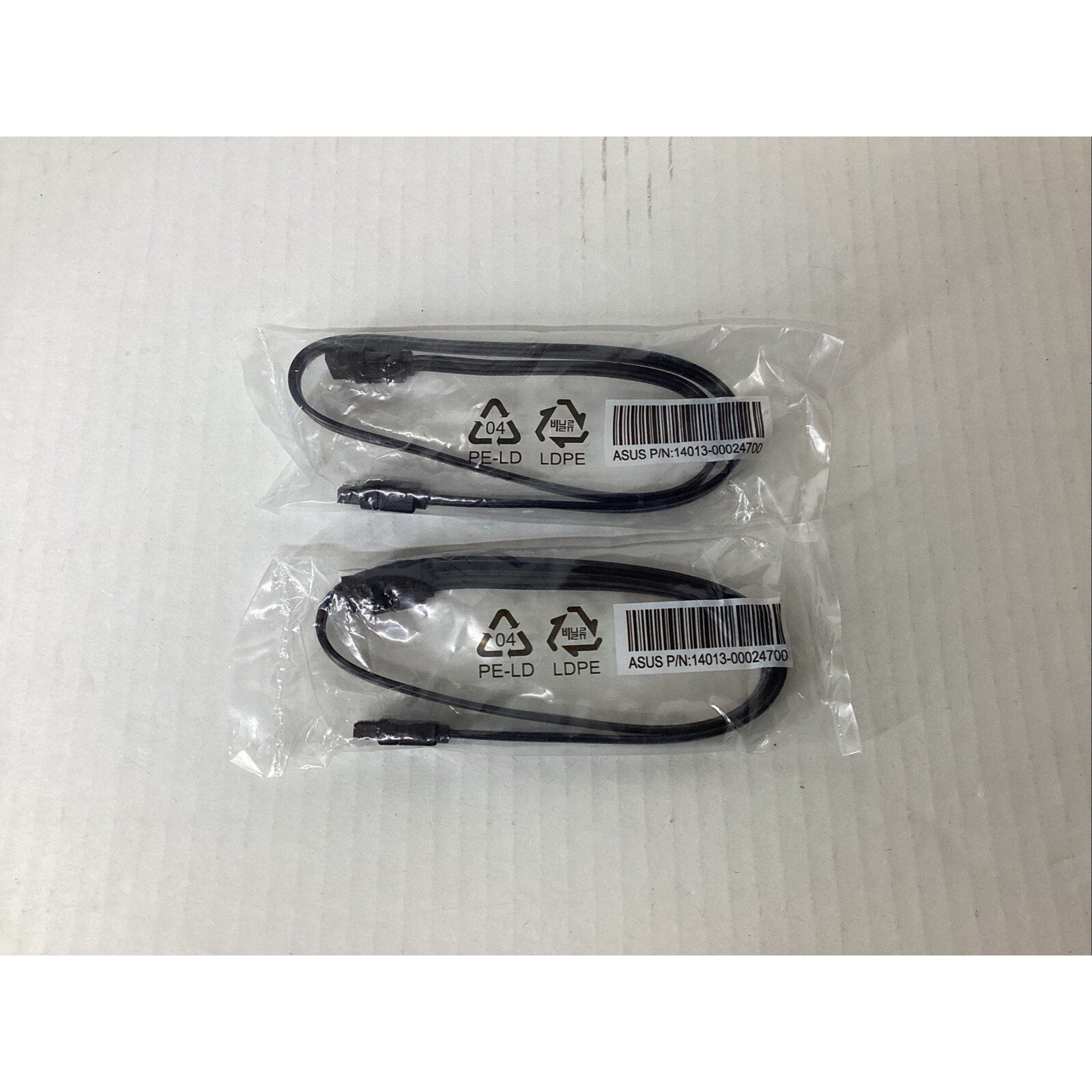 Lot of 2 - ASUS 6G SATA III Data Cable Pack 14013-00024700