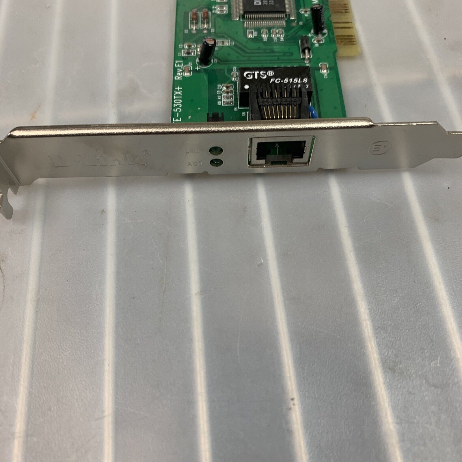 D-Link DFE-530TX+ Fast Ethernet Network Wired Adapter 10/100 PCI Card