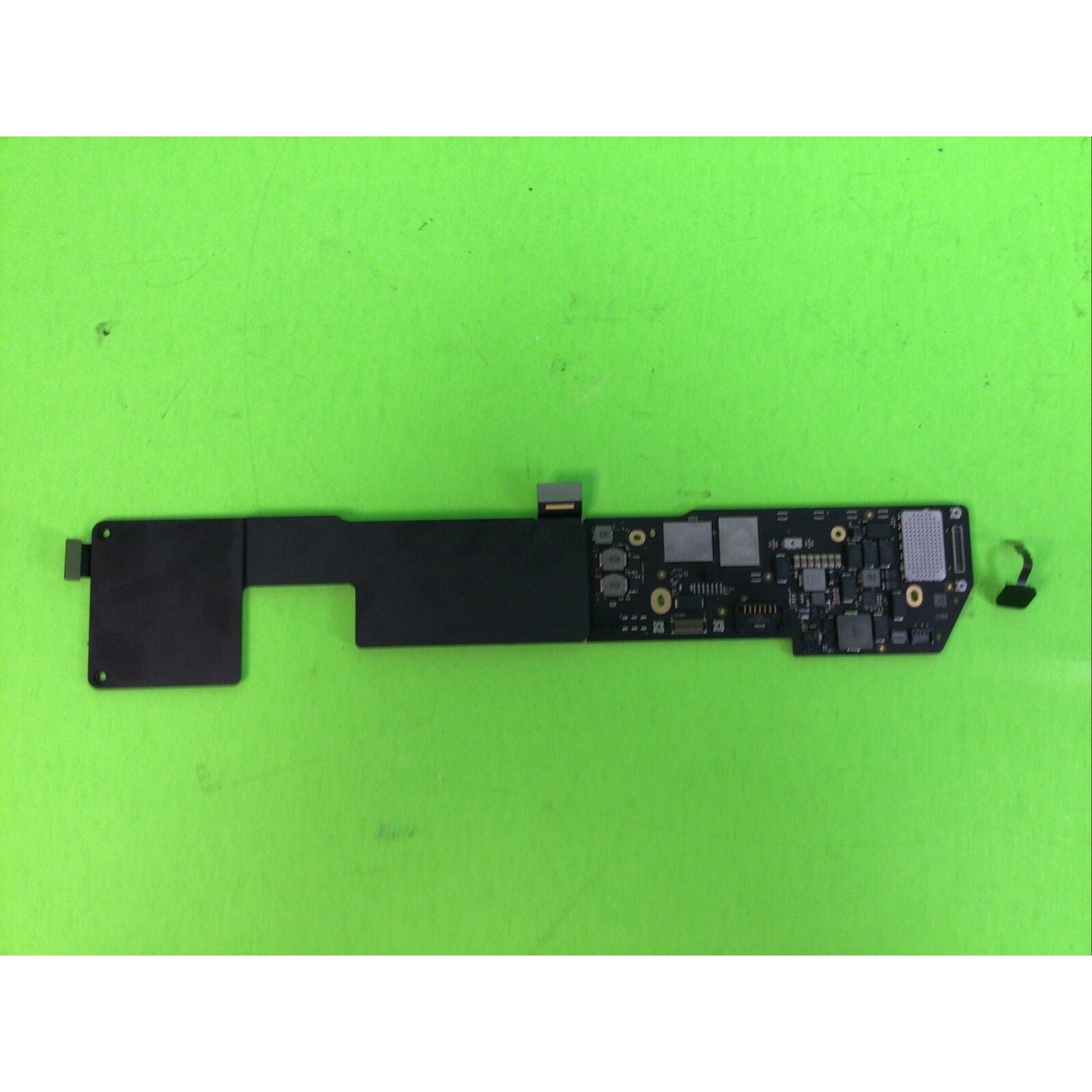 MacBook Pro M1 A2338 Logic Board 820-02016-A – For Parts or Repair