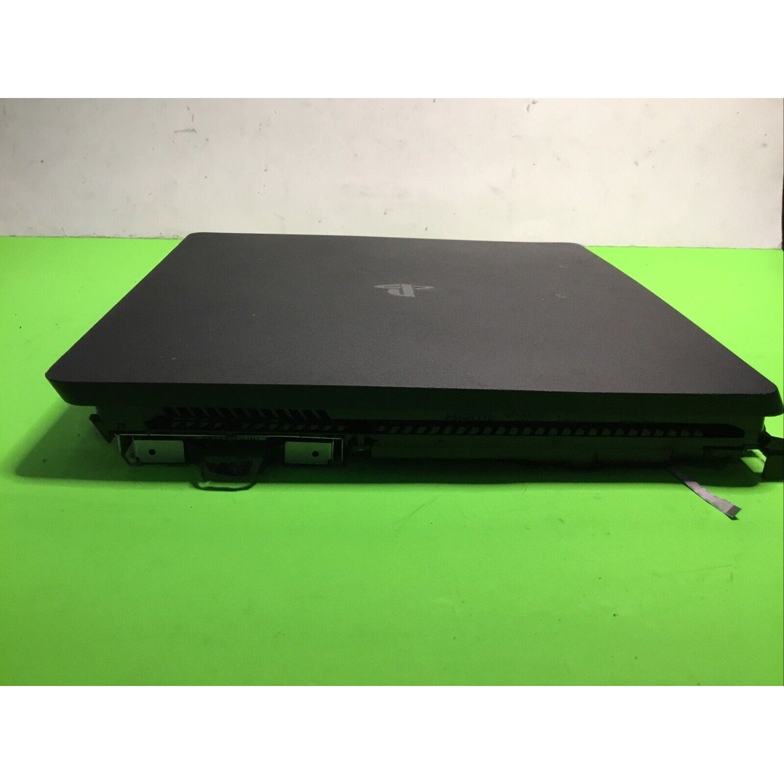 Sony PlayStation 4 Slim (Console Only) CUH-2215B UNTESTED, FOR PARTS/REPAIR