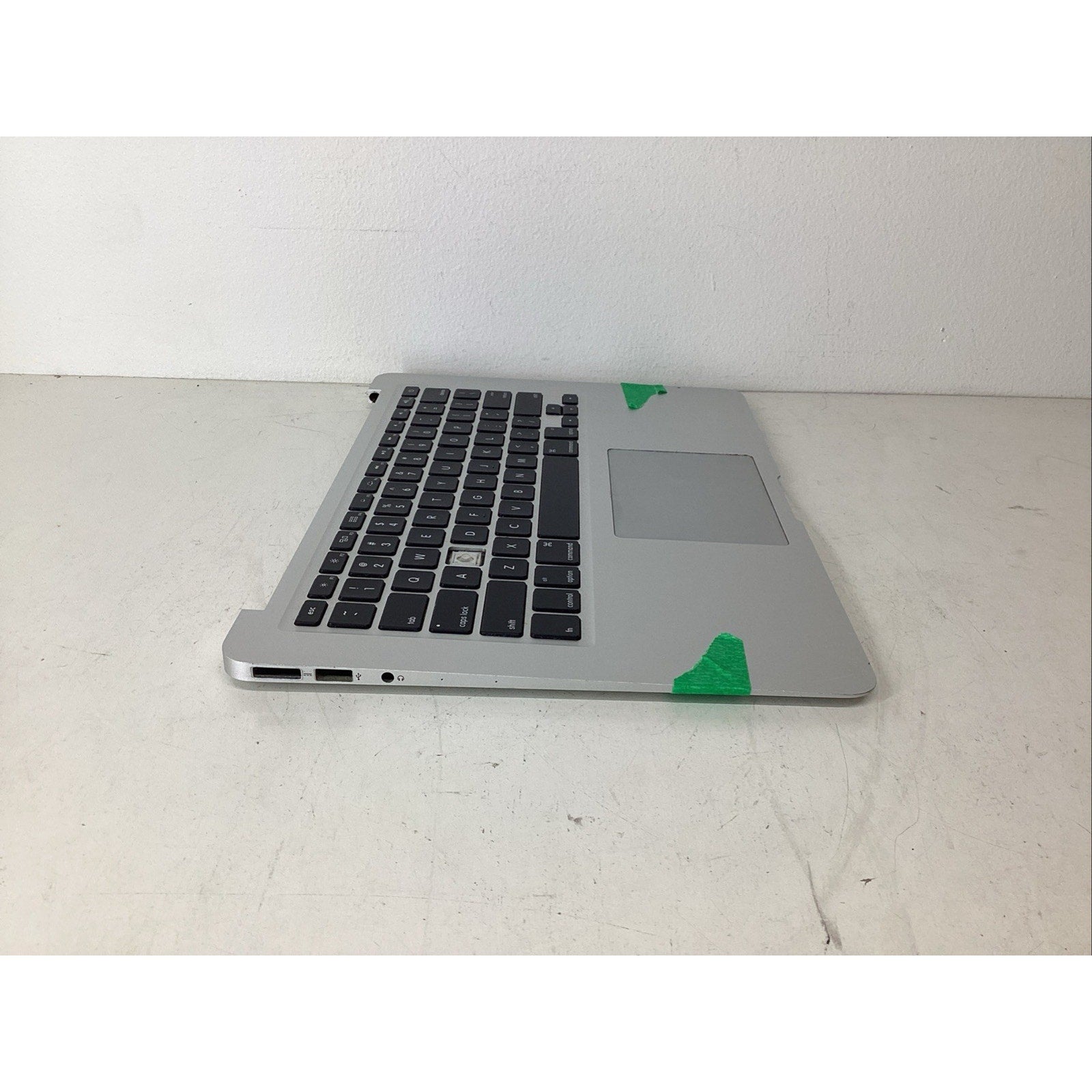 Apple MacBook Air A1466 13" Laptop Intel Duo Core Palmrest Assembly - For Parts