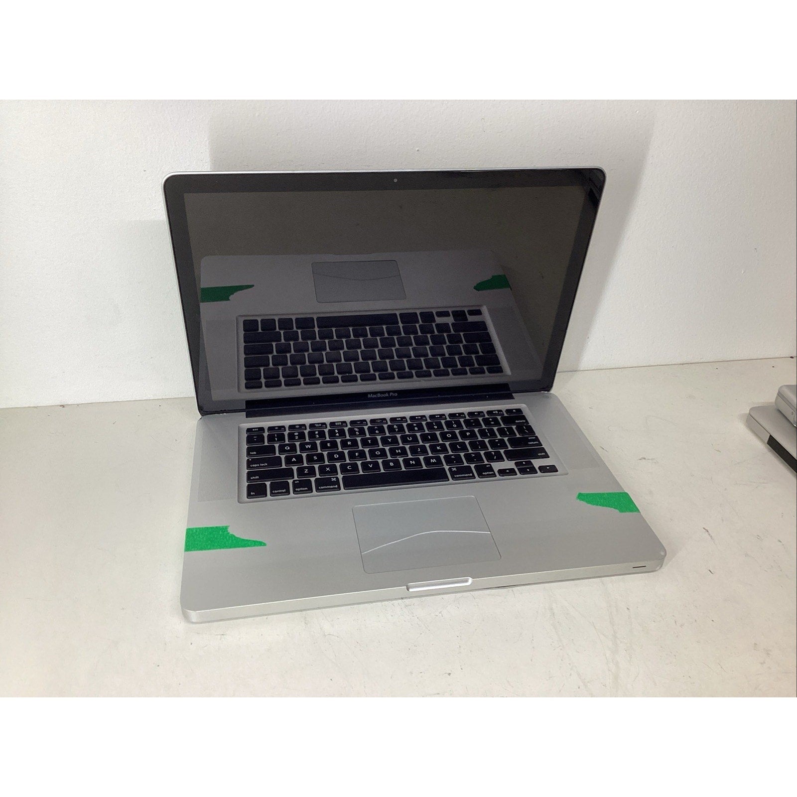 Apple MacBook Pro 2010 Model A1286 Silver Missing Parts (READ) - For Parts
