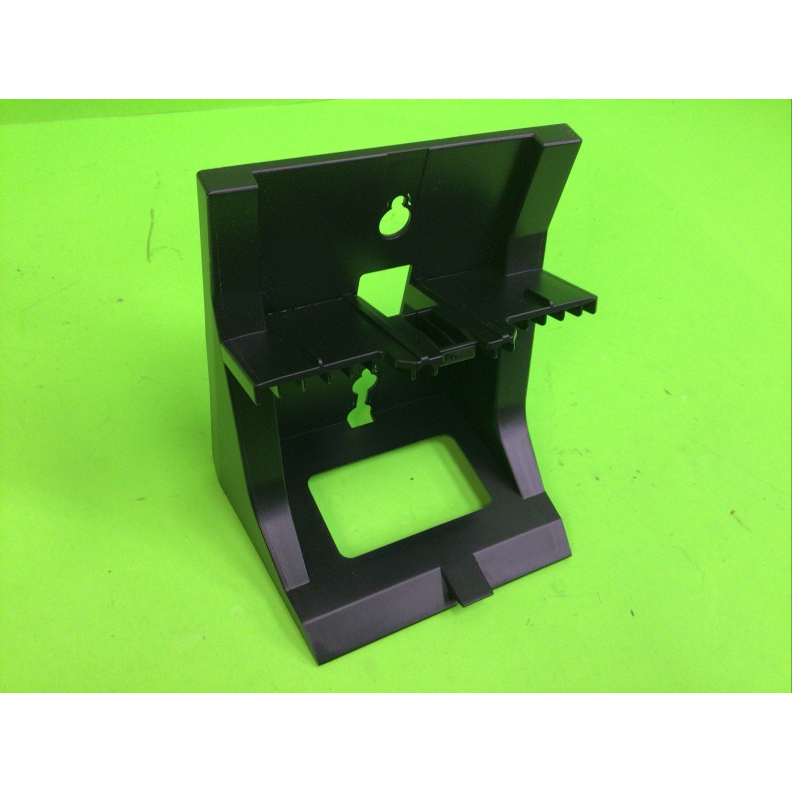 Wall Mount Bracket 3342-46174-001 for VVX 150/250