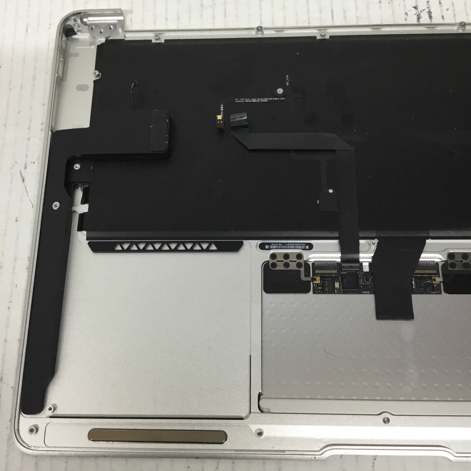 2017 MacBook Air A1466 Top Case keyboard Trackpad No Batt