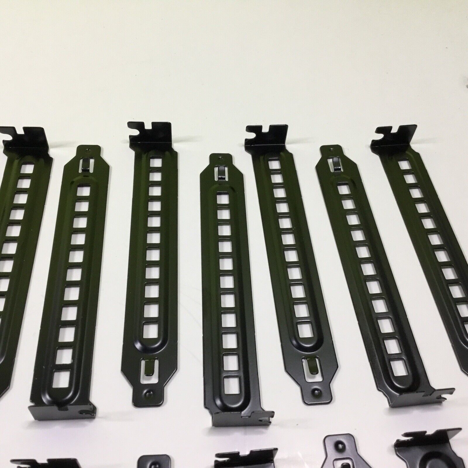 20 Pack PCI Slot Covers Thermal Take Core W200