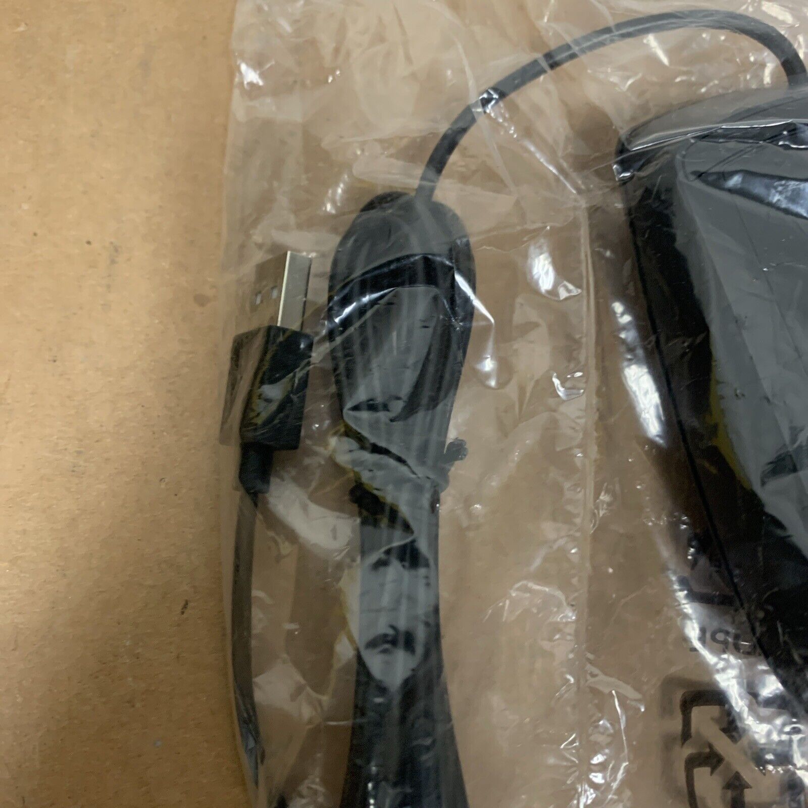 Dell 0RH30V Optical Mouse Black MS116AW USB 3 Button Scroll Wheel New OEM