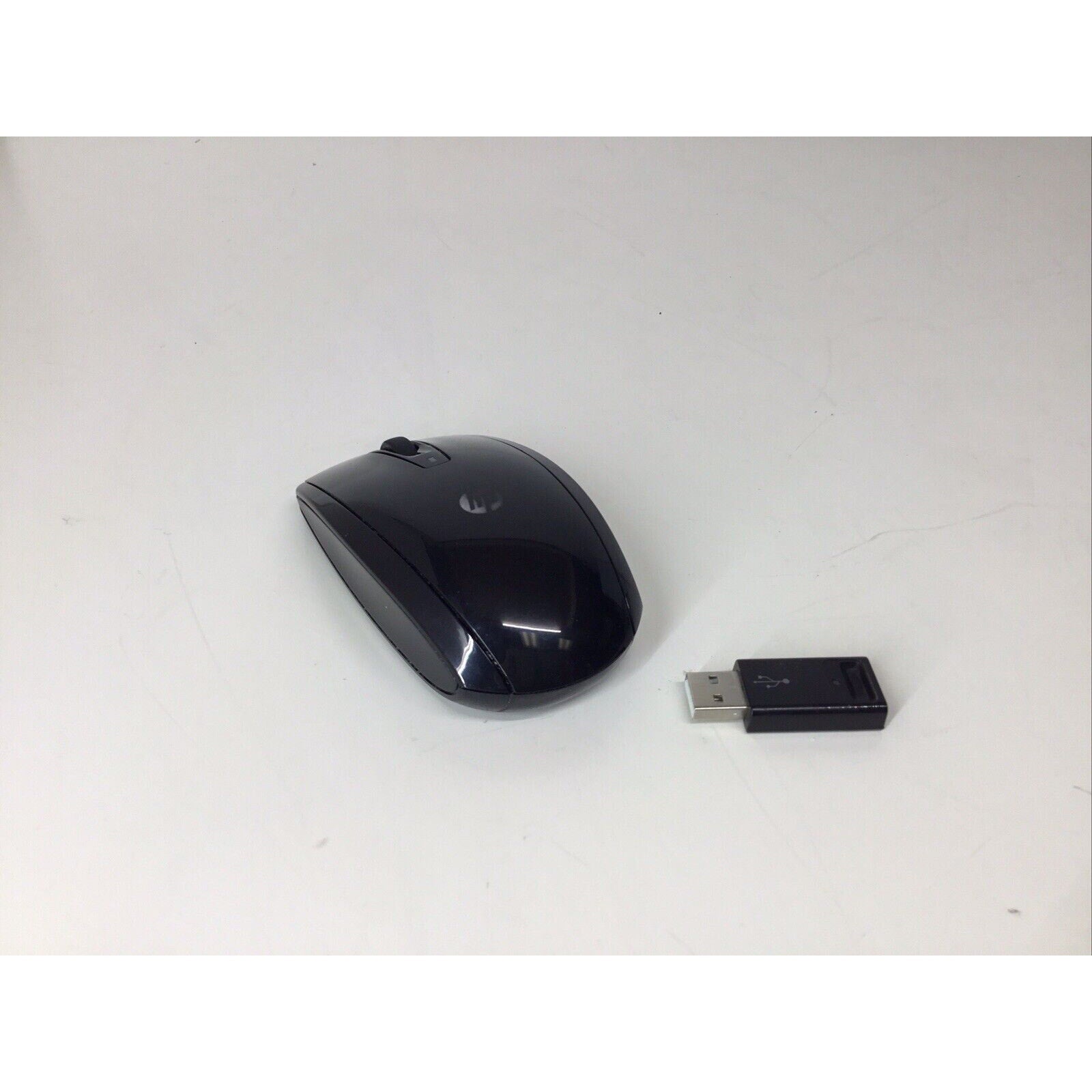 HP 687236-001 Wireless Mouse HP w/ Receiver