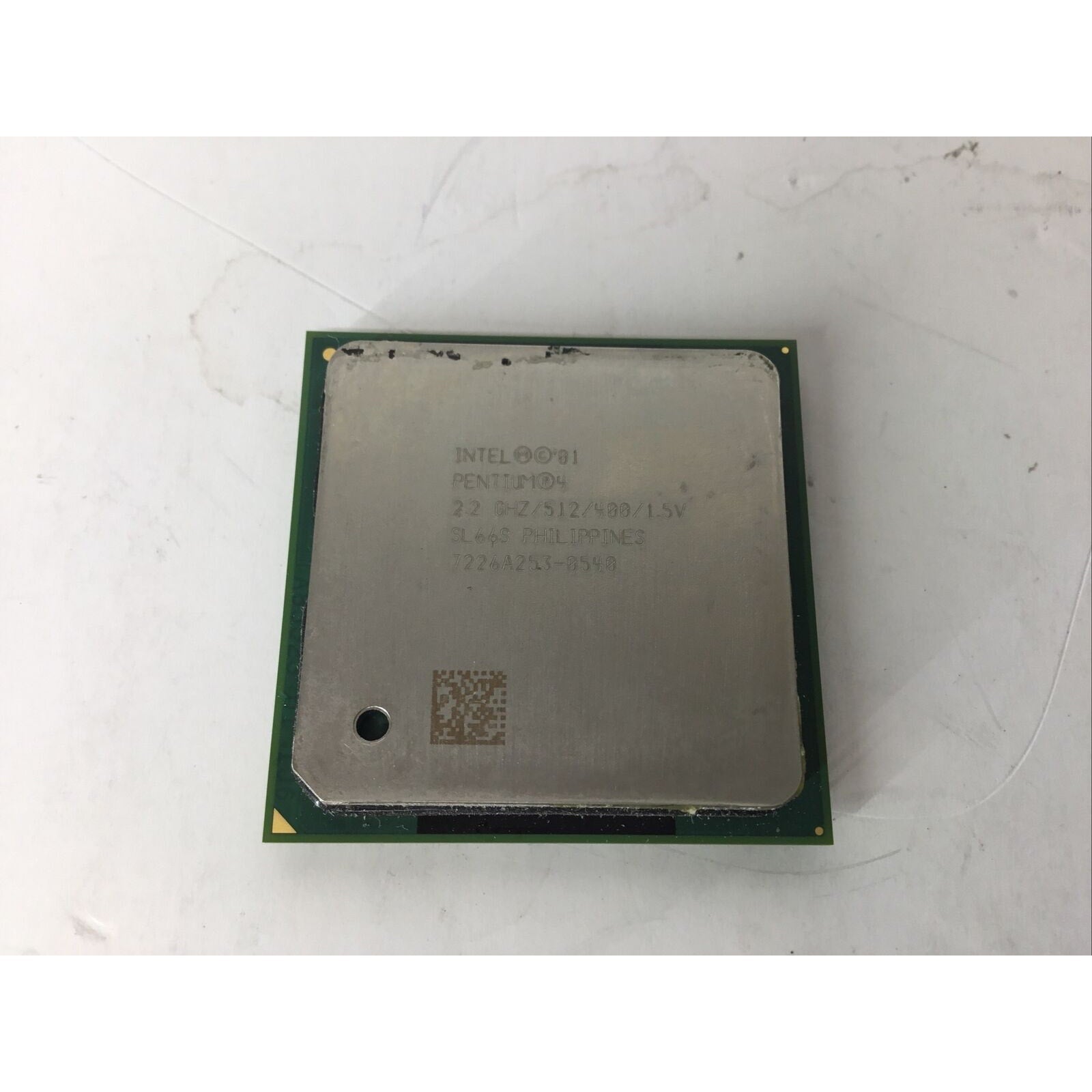 Intel Pentium 4 2.2GHz/512/400/1.5V