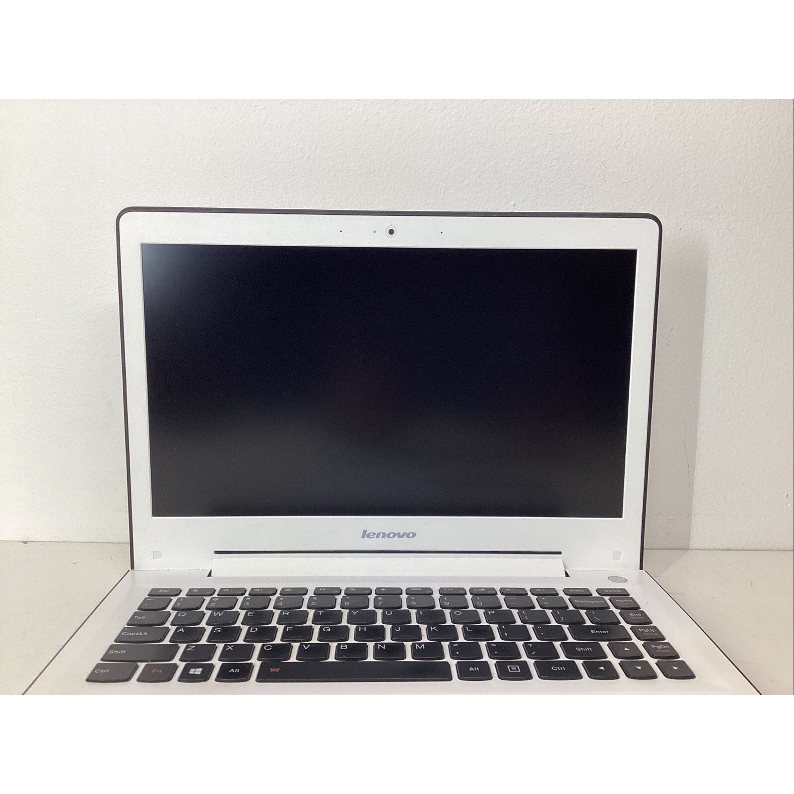 Lenovo U31-70 13.3" White Laptop 512GB 8GB RAM Intel Core i7 - For Parts