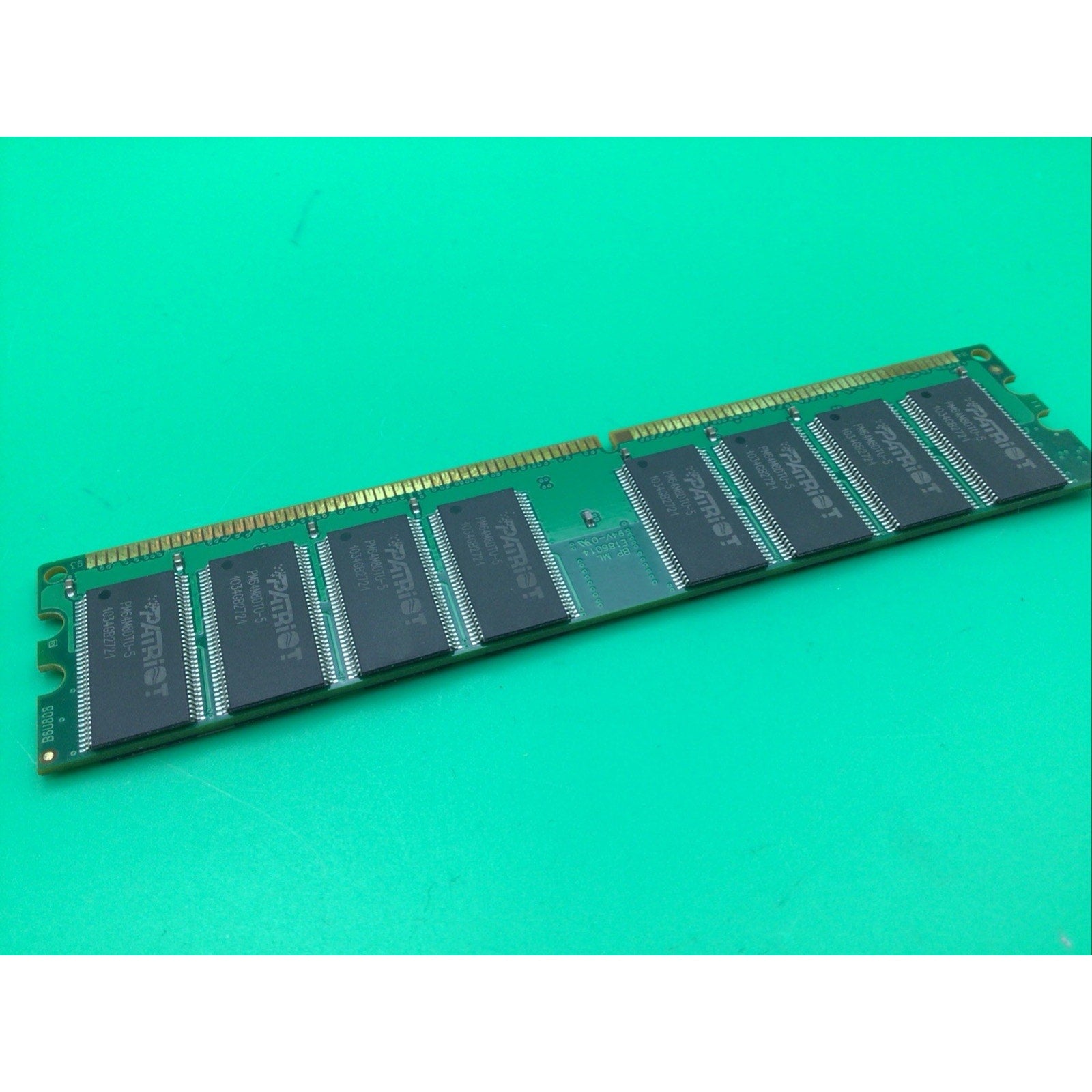 1GB PATRIOT MEMORY DDR RAM DIMM PSD1G400 PC-3200 400MHz CL3