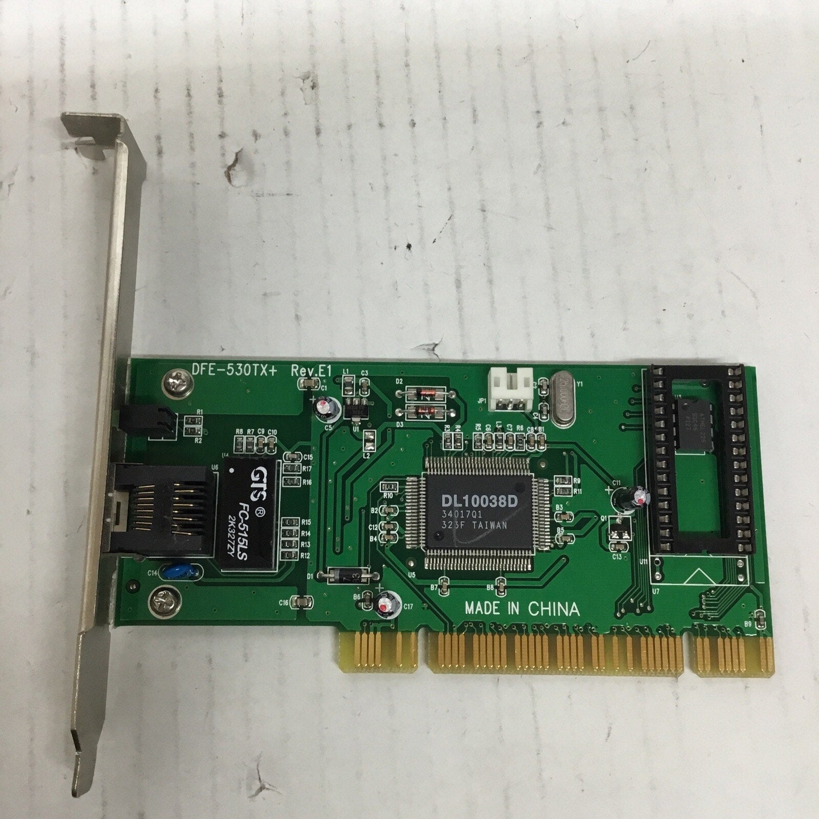 D-Link DFE-530TX+REV.D2 PCI Network Interface Card