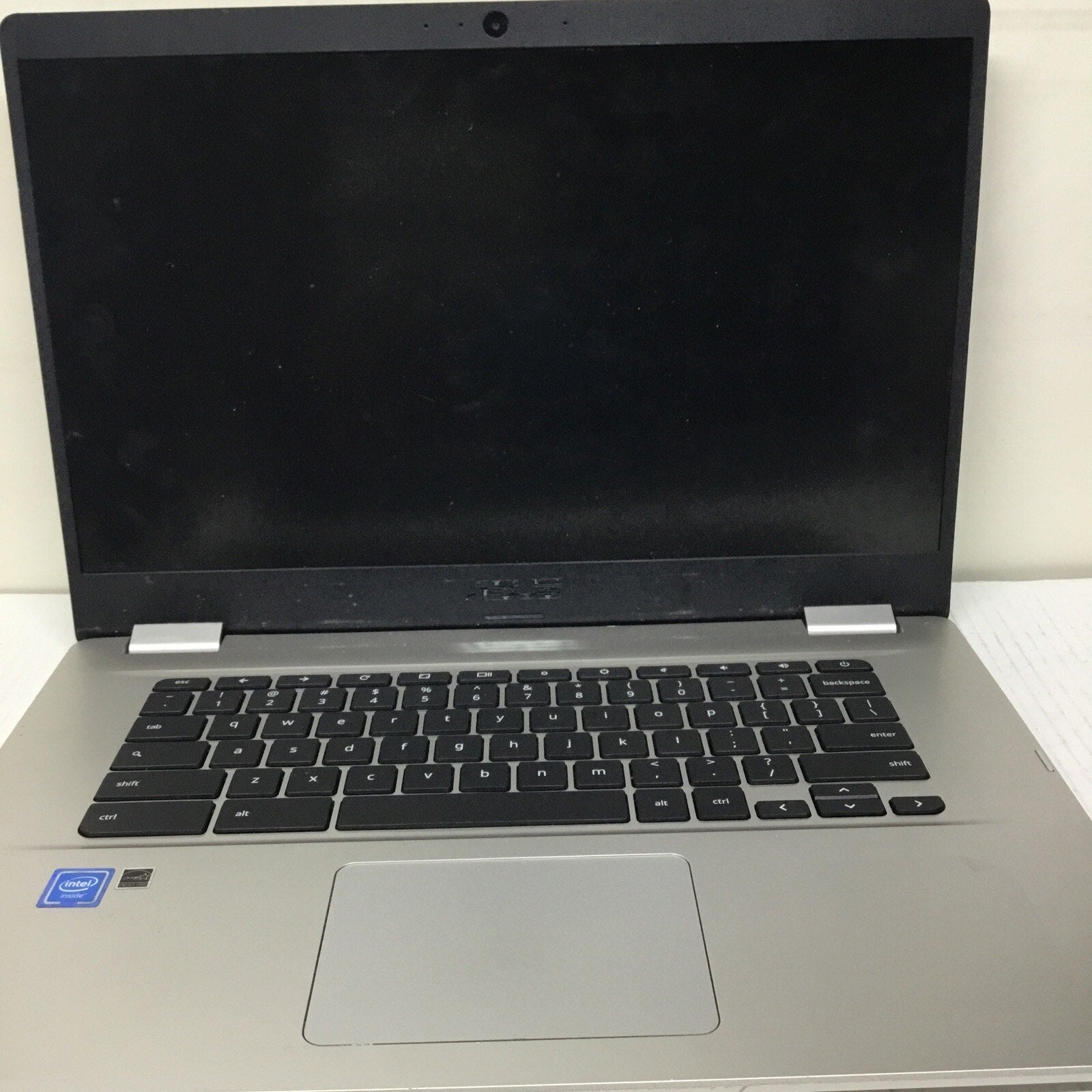 FOR PARTS - Asus Chromebook 15.6" Intel (C523NA-TH44F)