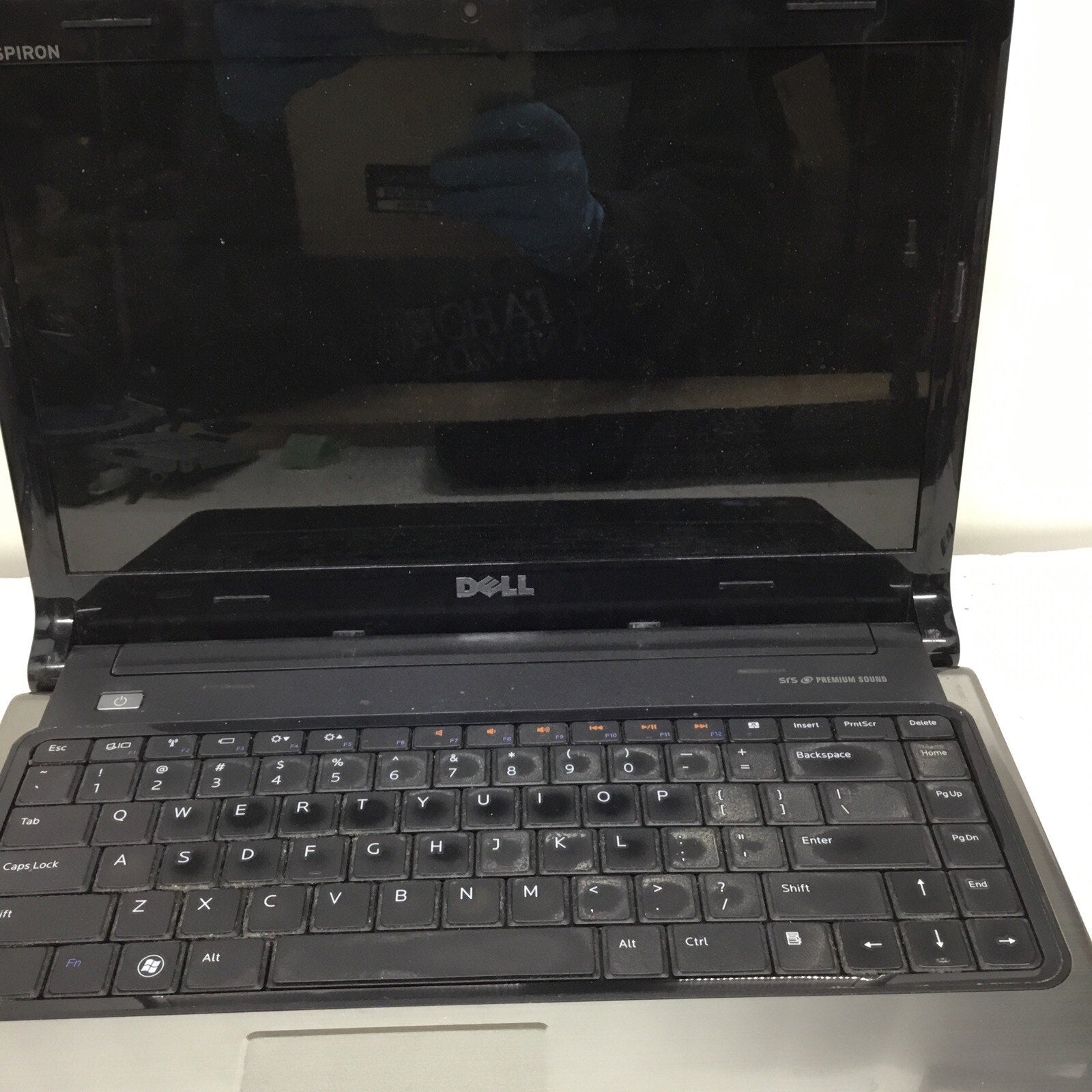Parts Only Dell Inspiron 1464 14" P09G Intel i3 4GB RAM DVDRW No Power No Boot