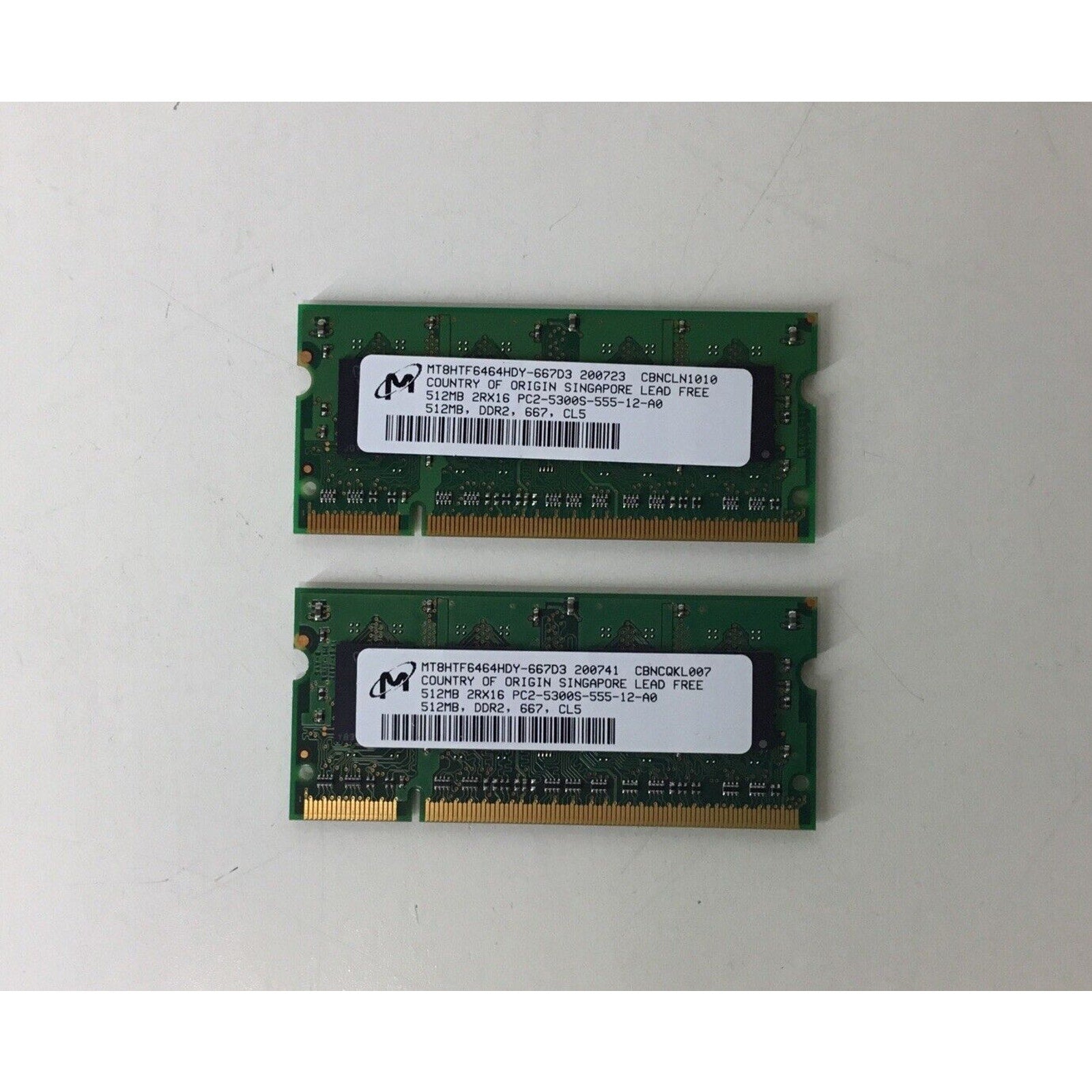 Lot of 2 - Micron PC2-5300 2x512MB SO-DIMM 667 MHz DDR2 Memory MT8HTF6464HDY