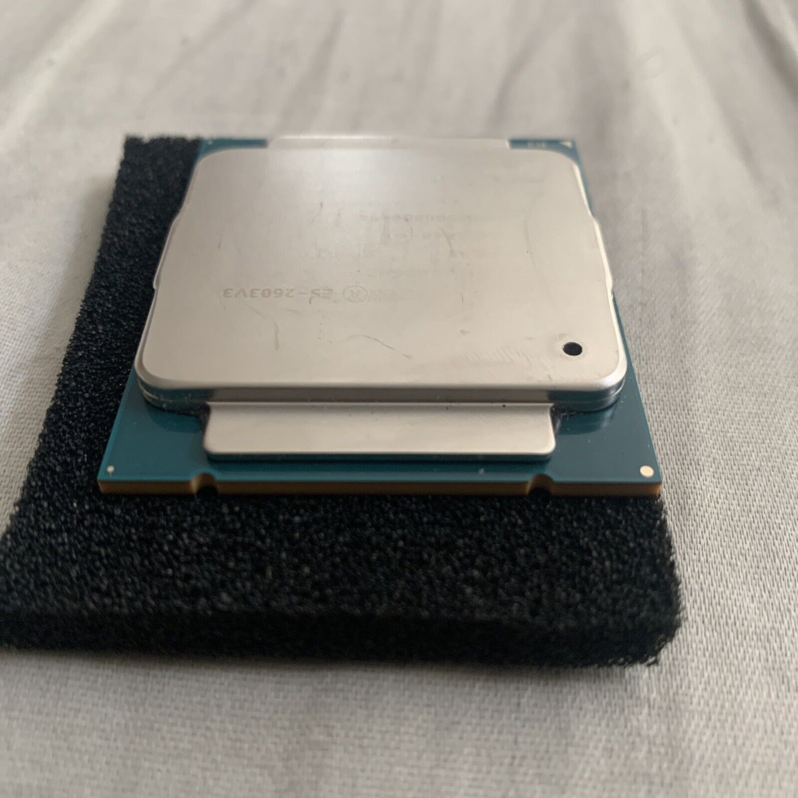Intel Xeon E5-2603 v3 1.6GHz 15MB 6.4GT/s 2011-3 LGA SR20A CPU Processor