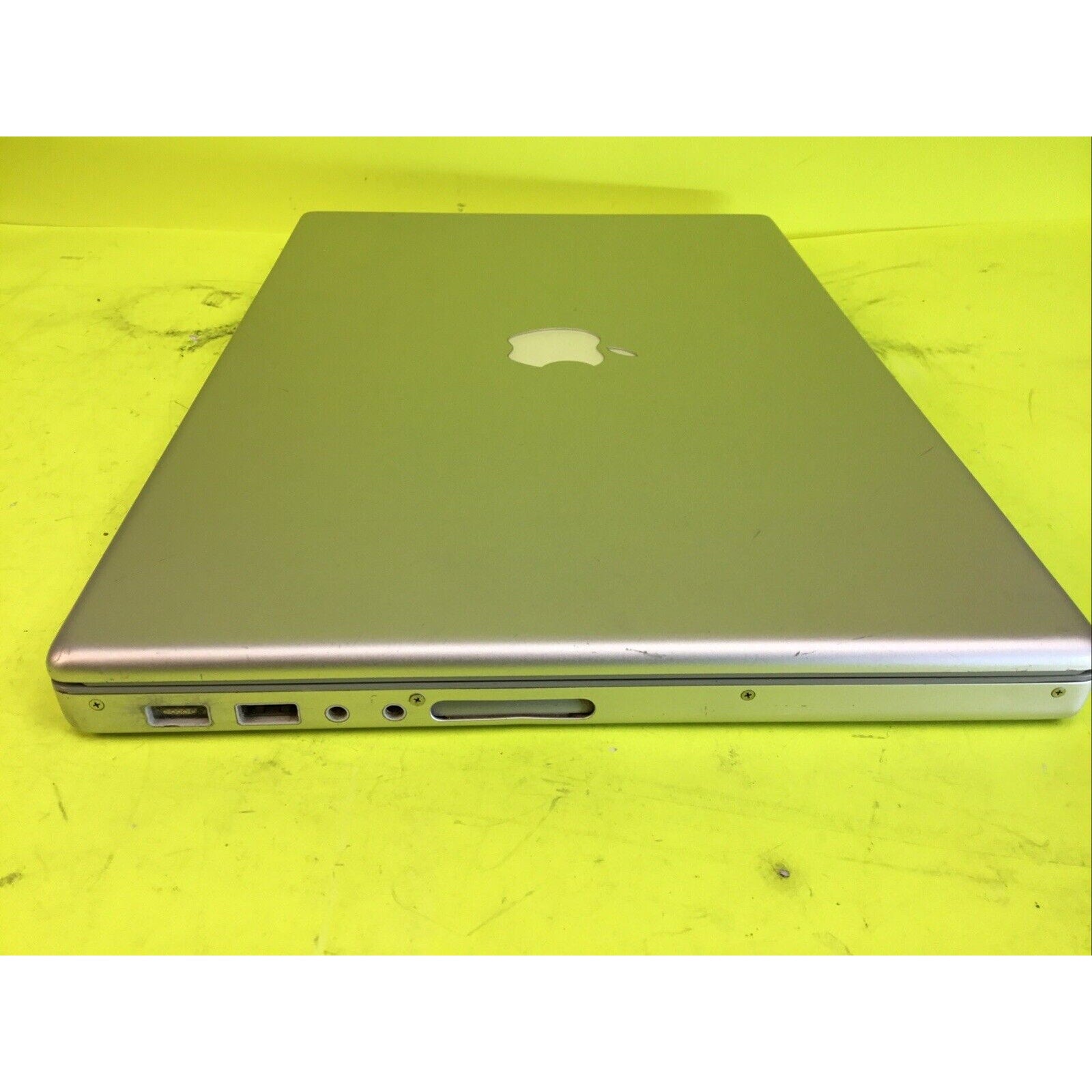Apple MacBook Pro A1211 OS X Tiger 10.4.11 FOR PARTS or REPAIR