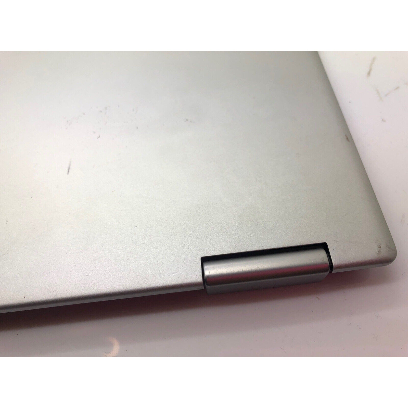 Lenovo Yoga 720-13IKB 13.3" Genuine LCD Back Cover w/Hinge am1yj000f10