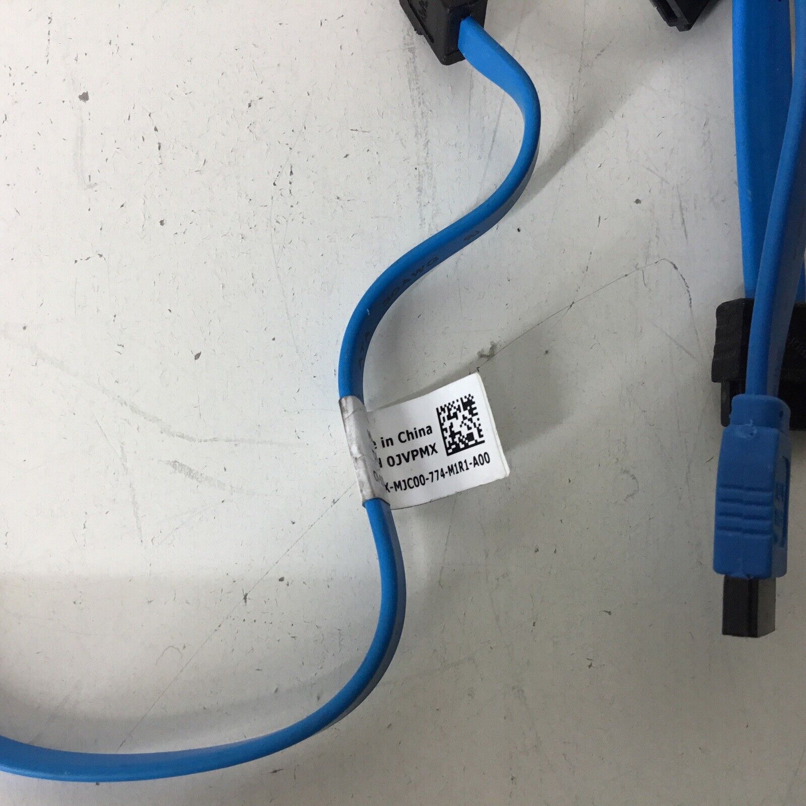 Lot Of 6 - SATA Hard Drive Cable Mix Length - Blue