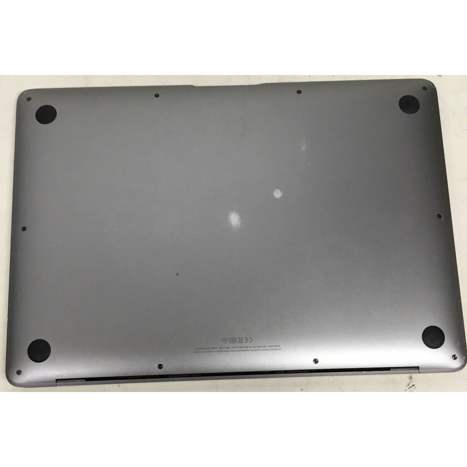 Apple MacBook Air 13" 2020 A2337 Apple M1 8GB DDR4 251GB SSD READ DESC