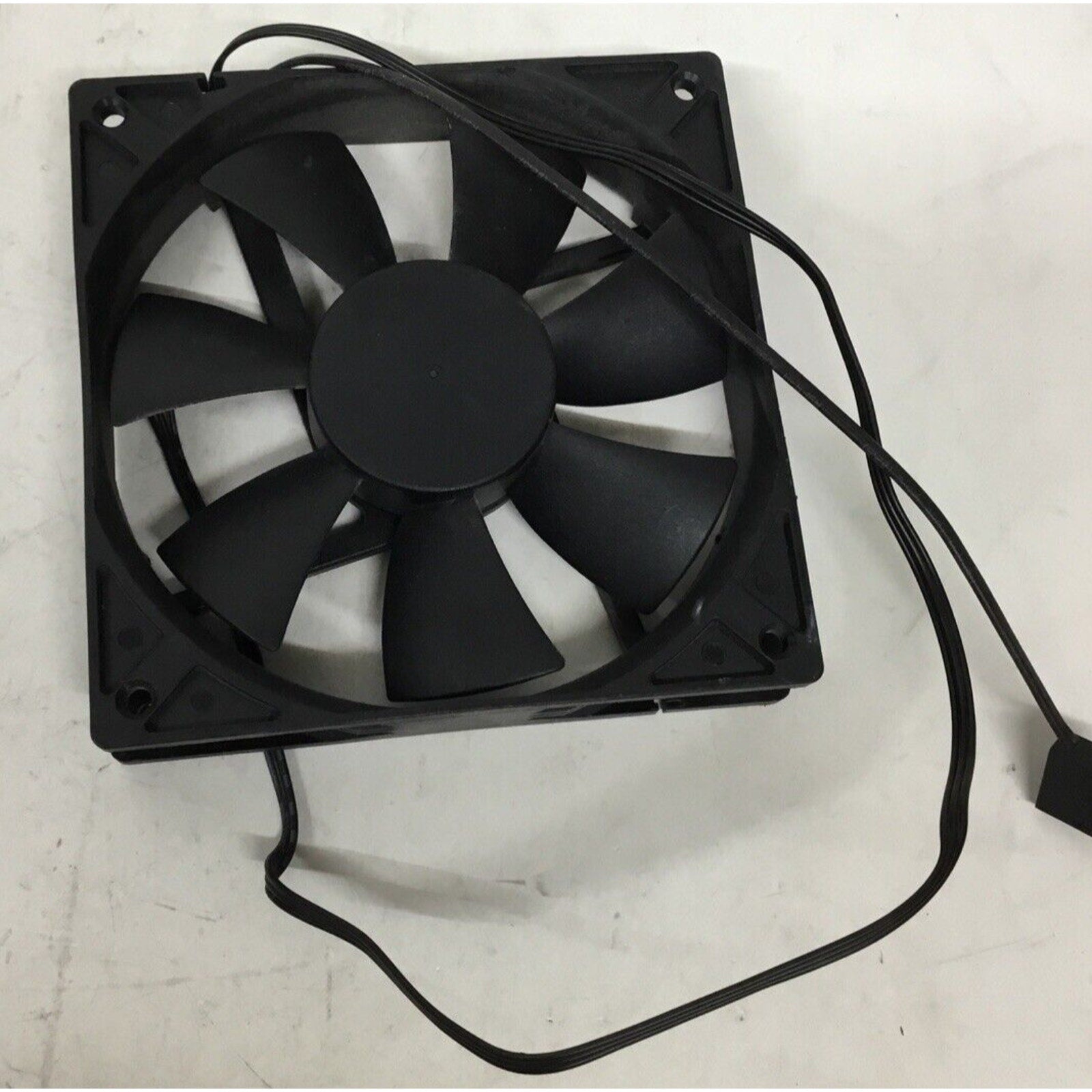Antec 120mm Tricool Computer Case Cooling Fan