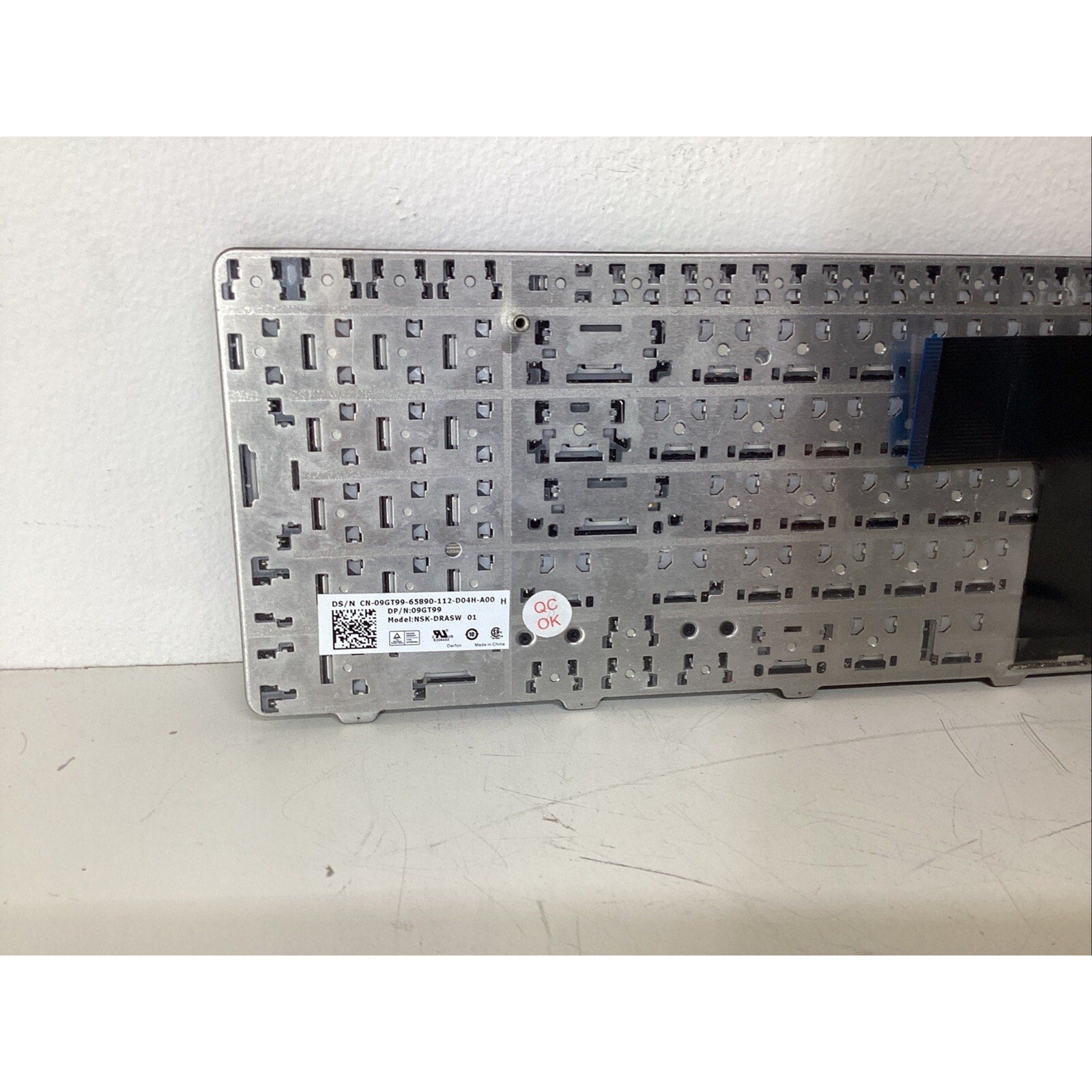 Dell Inspiron N5010 Laptop Keyboard 9GT99 09GT99 NSK-DRASW