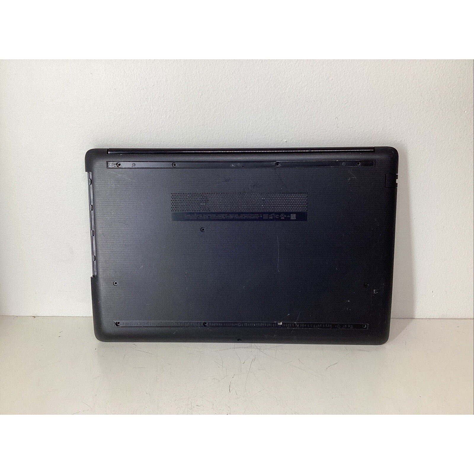 HP 15-db0011dx 15.6" Laptop Intel Pentium N5000 1 TB HDD - For Parts