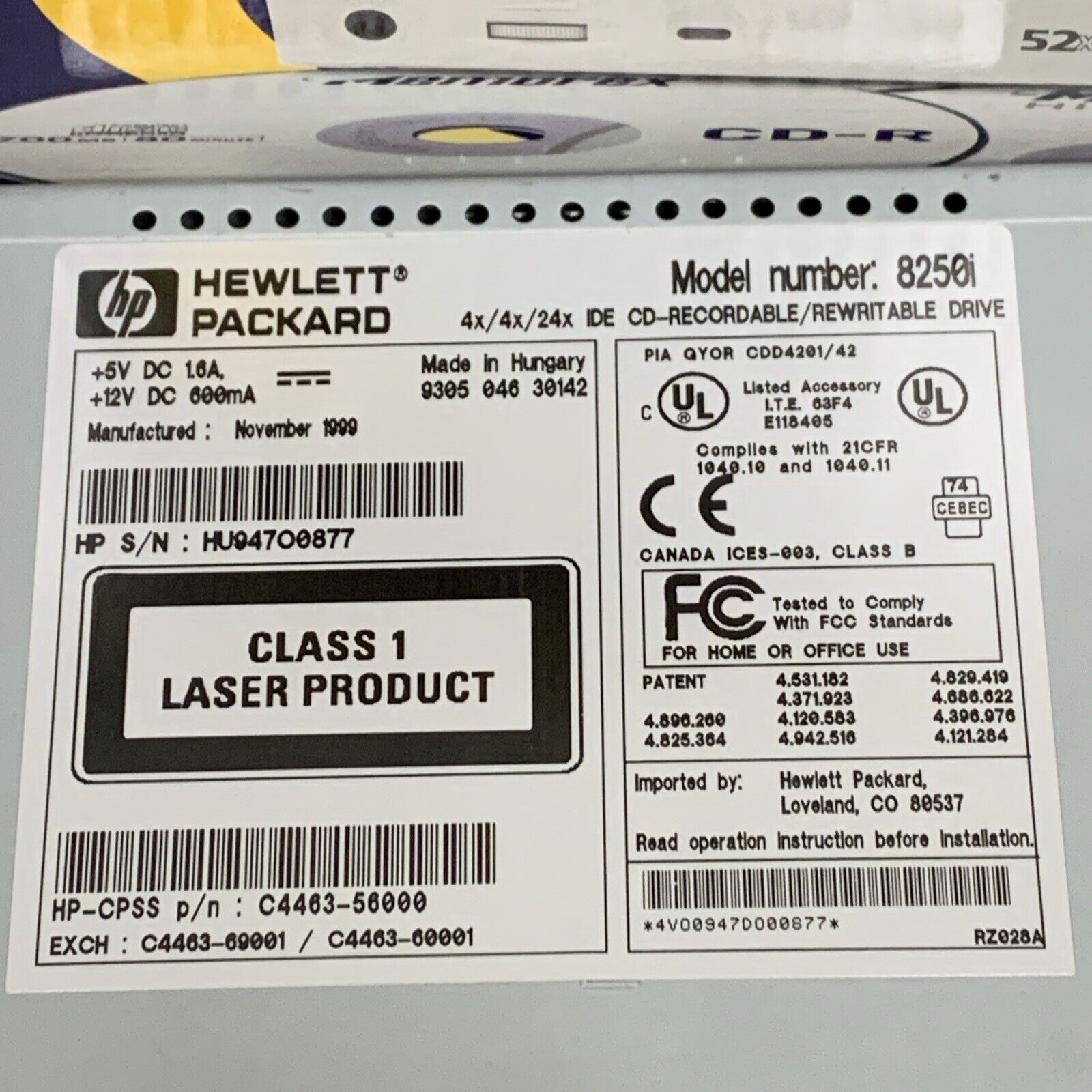 Vintage Hewlett Packard HP IDE CD-Writer Plus 8250i