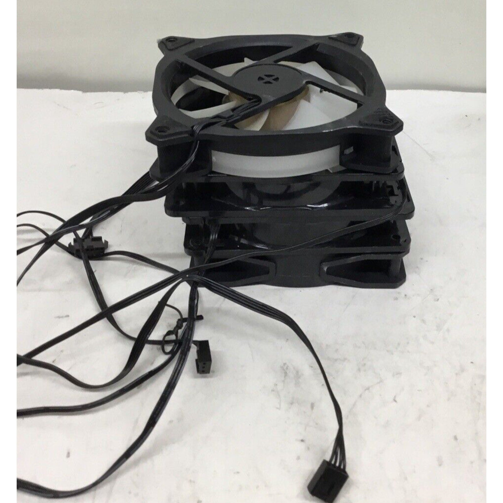 LOT OF 4 USED 120 MM CASE FANS (Multibrand)