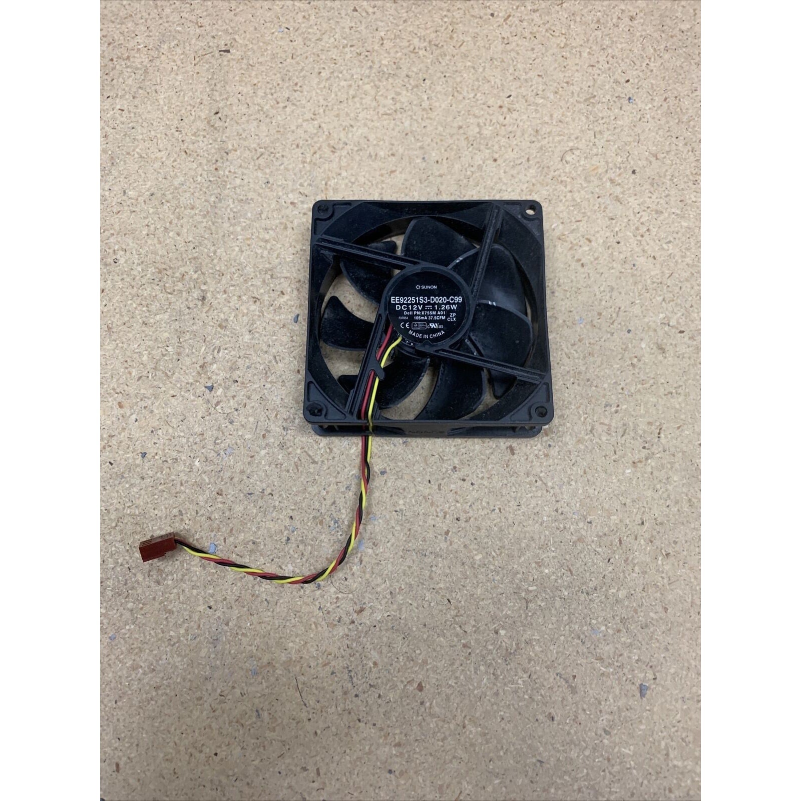 SUNON EE92251S3-D020-C99 Delll PN: X755M A01 12V 9025 3-pin DC fan