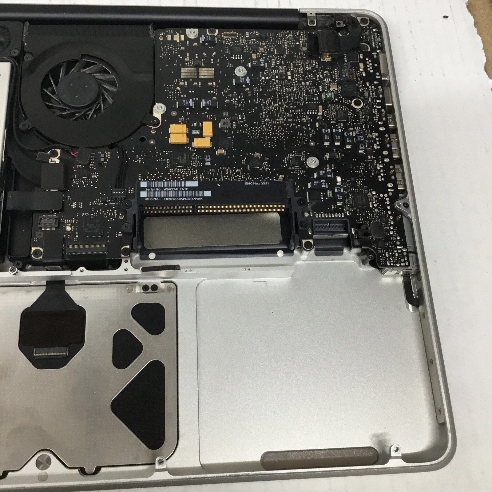 For Parts Apple MacBook Pro (13-inch, Mid 2010) Model No. A1278