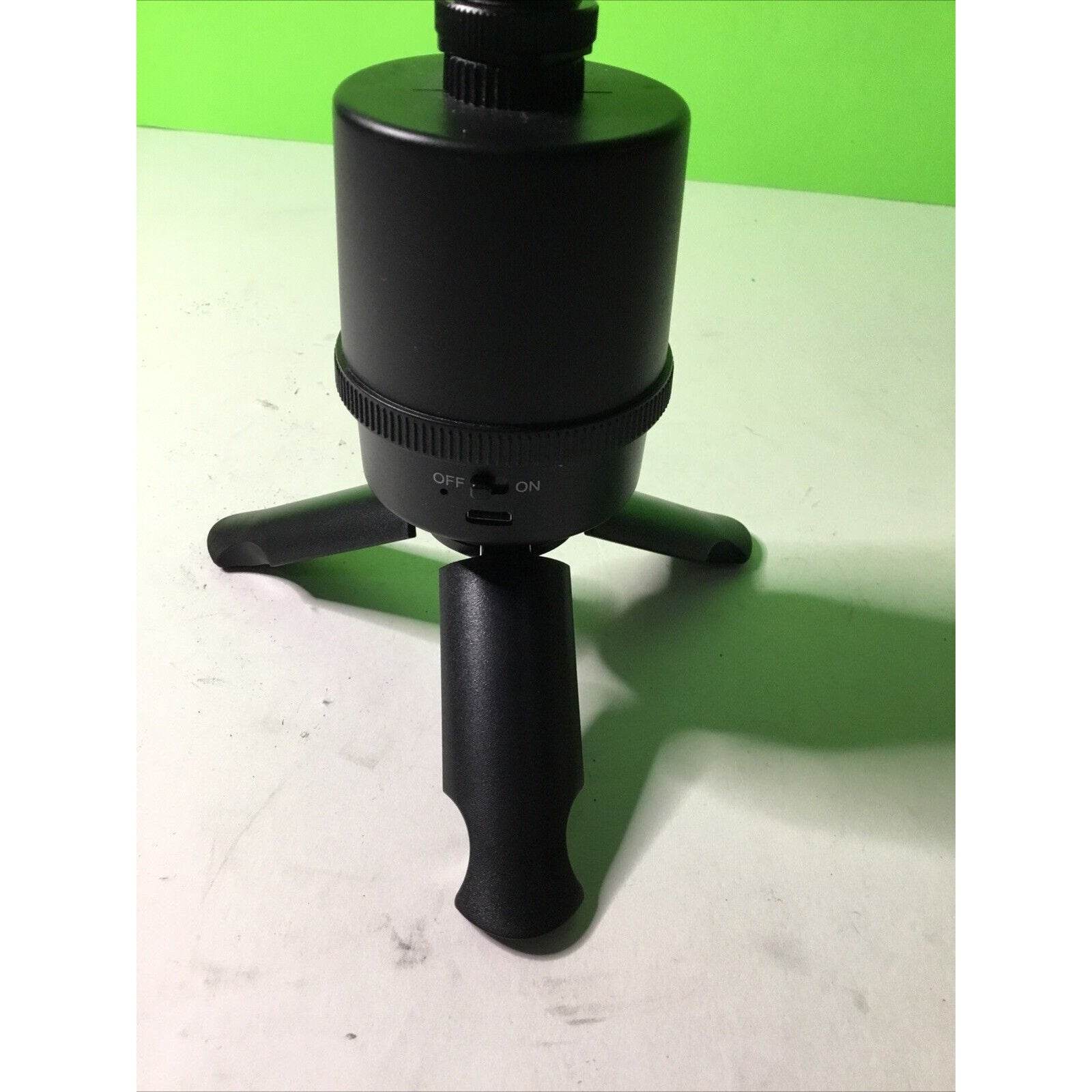 Auto Face Tracking Tripod with 360° Rotation Tracking Phone Holder Stand