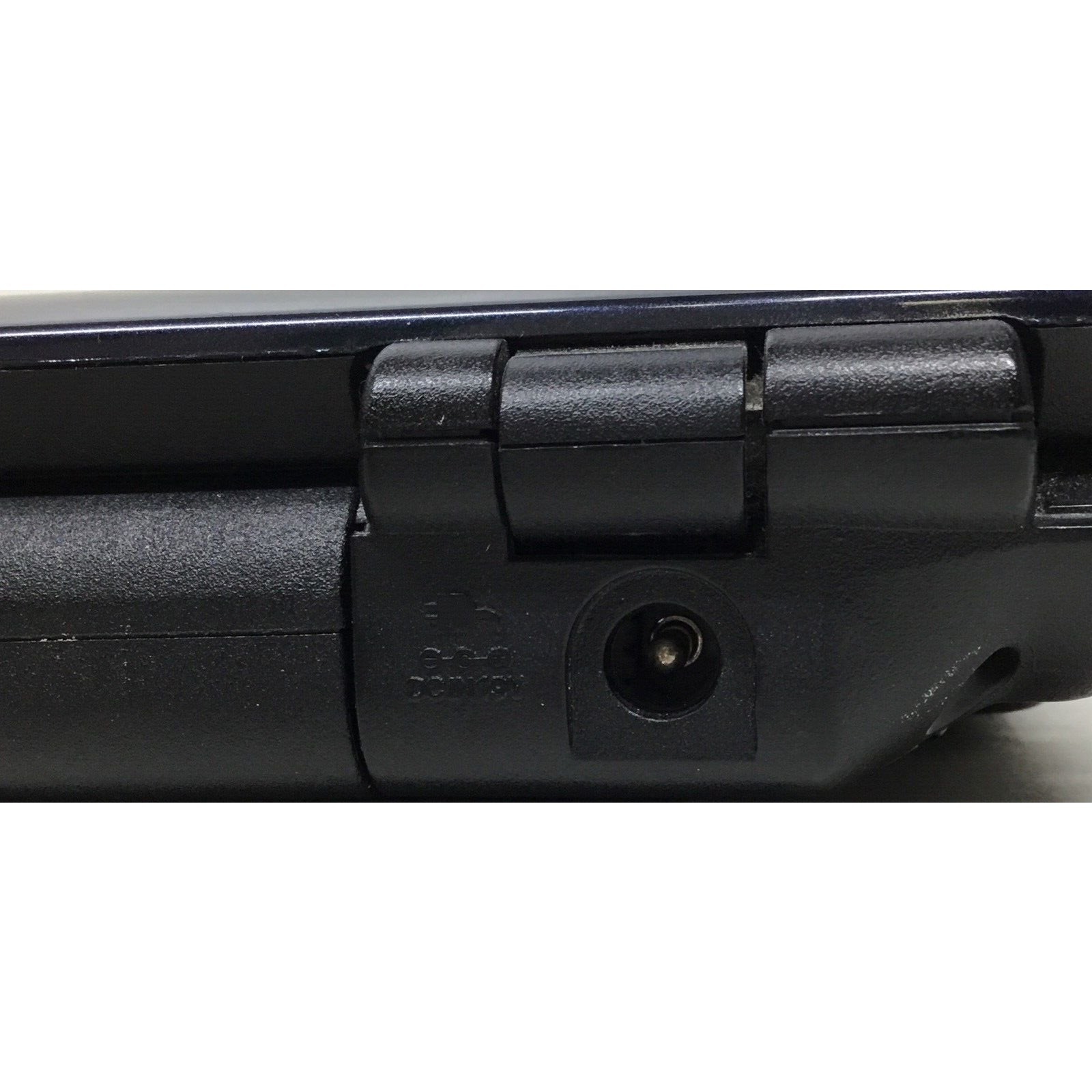 For Parts Toshiba U305-S7448 Pentium Dual Core No Adapter No HDD / Bad Battery