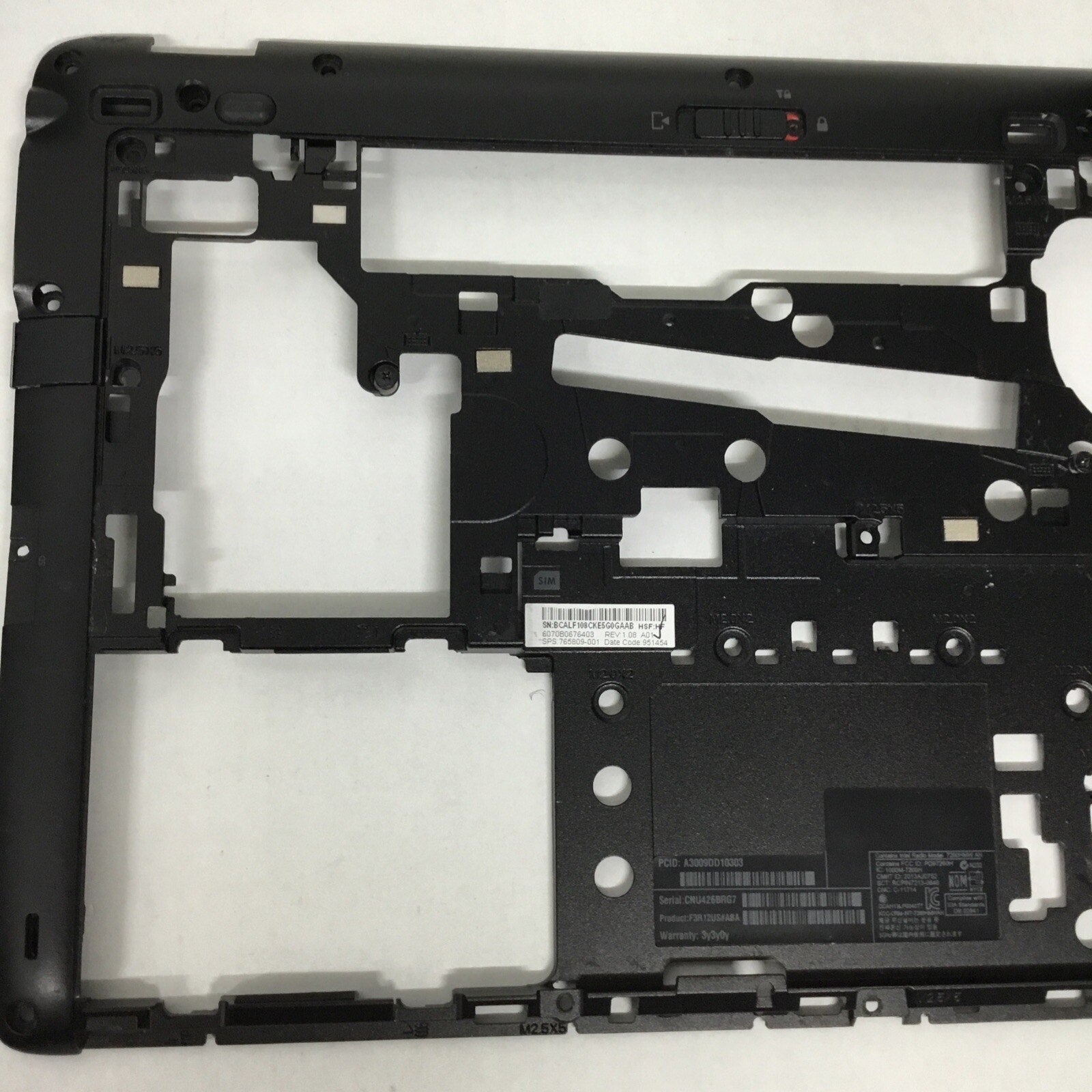 HP Elitebook 840 G1 Bottom Base Plastic Case Cover Chassis 765809-001